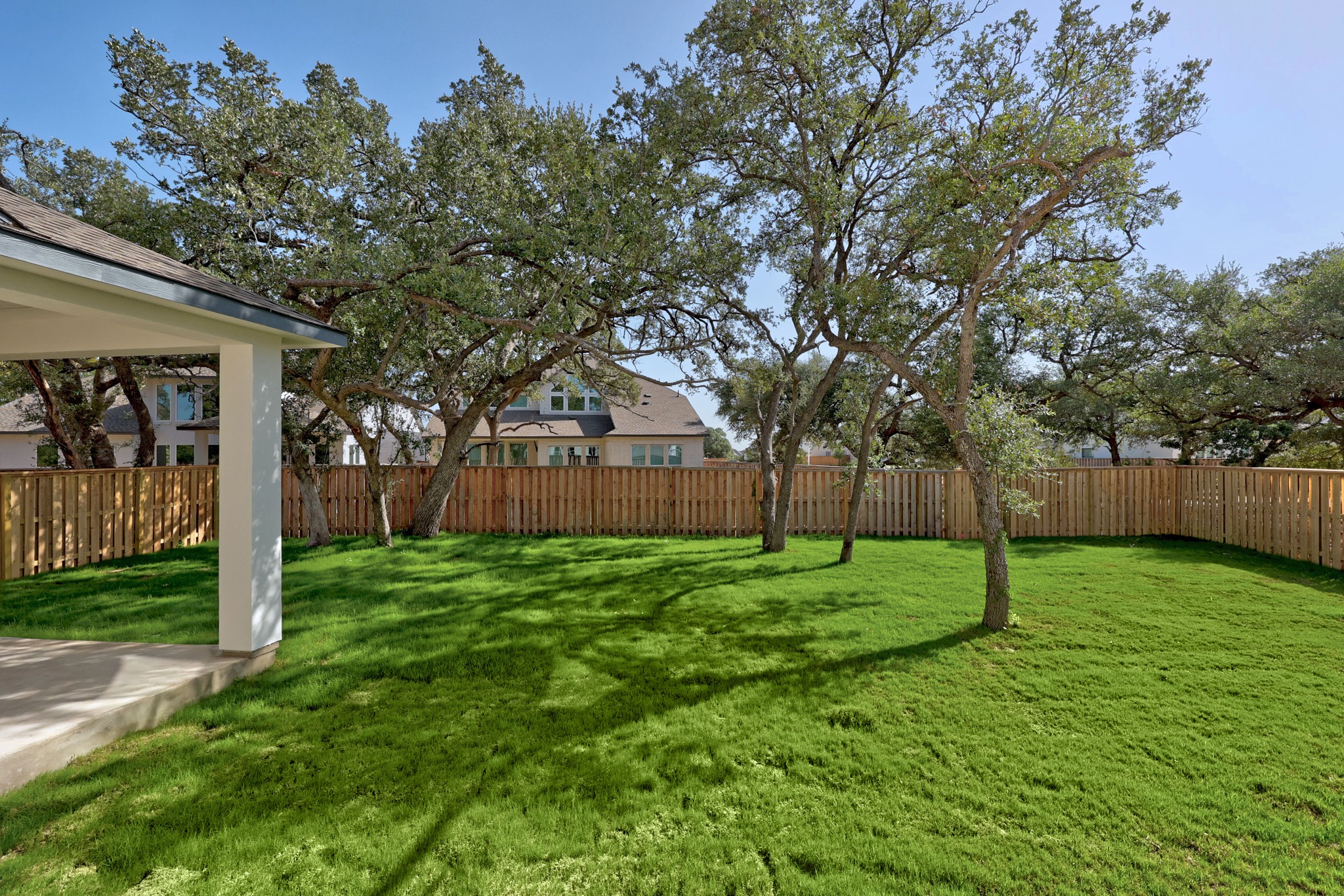 main property photo 32