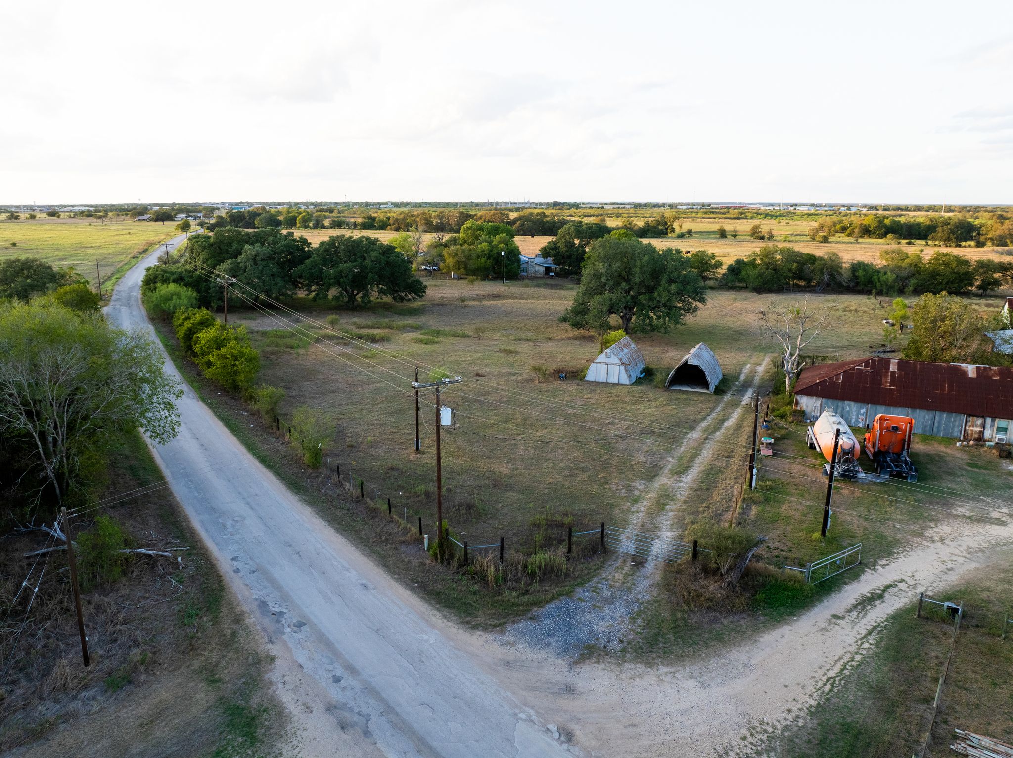 main property photo 27