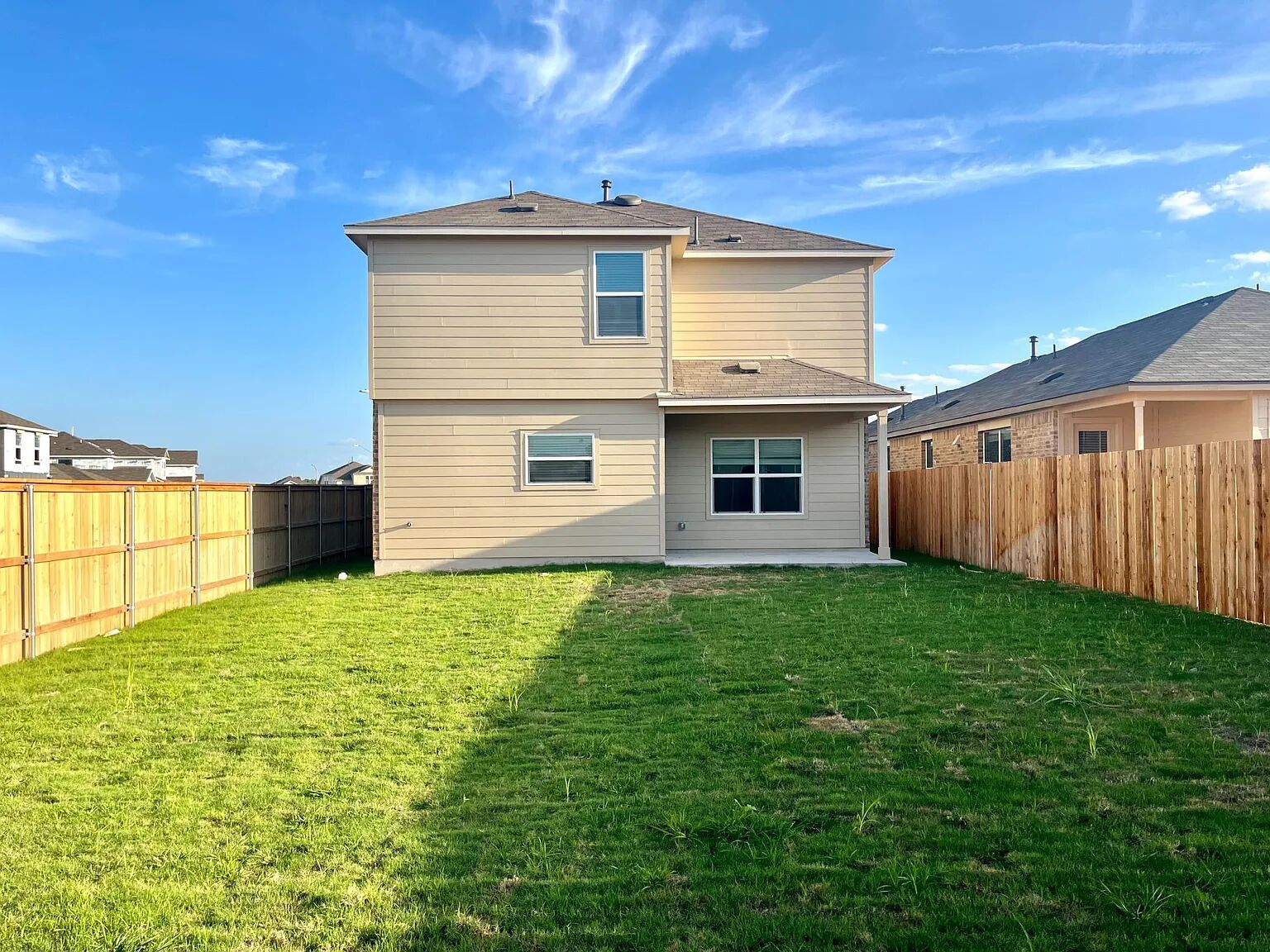 main property photo 22