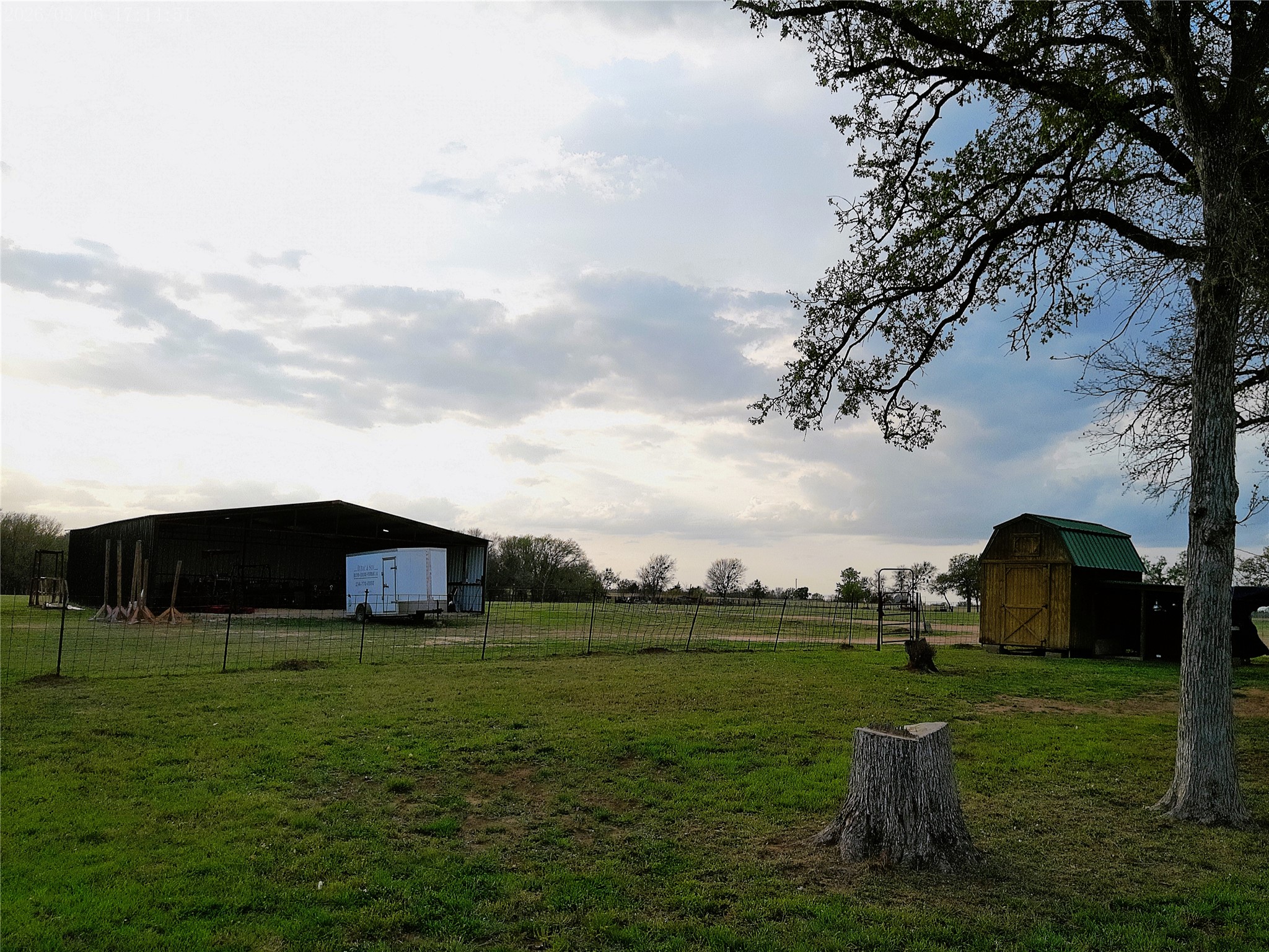 main property photo 25