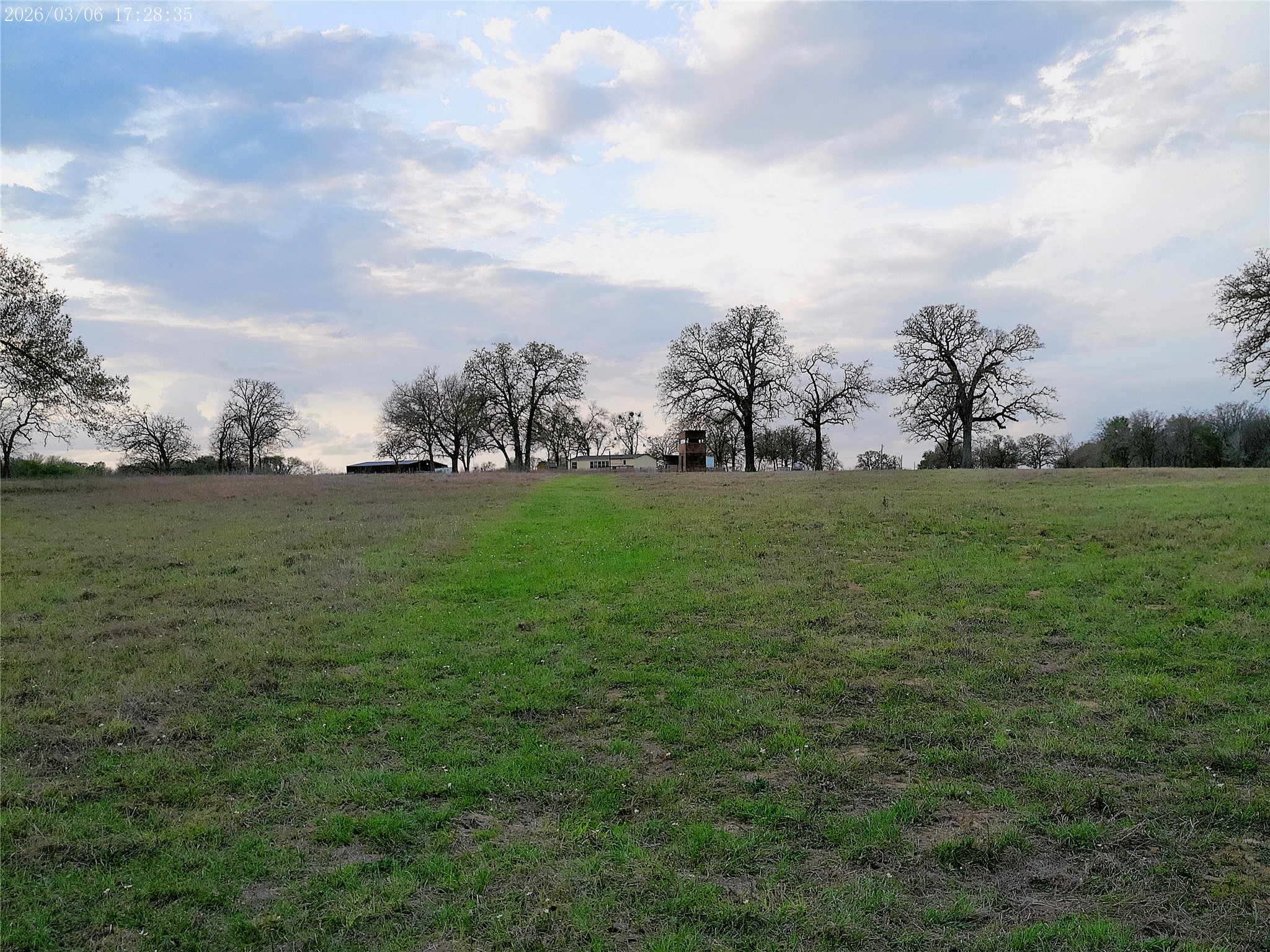 main property photo 29