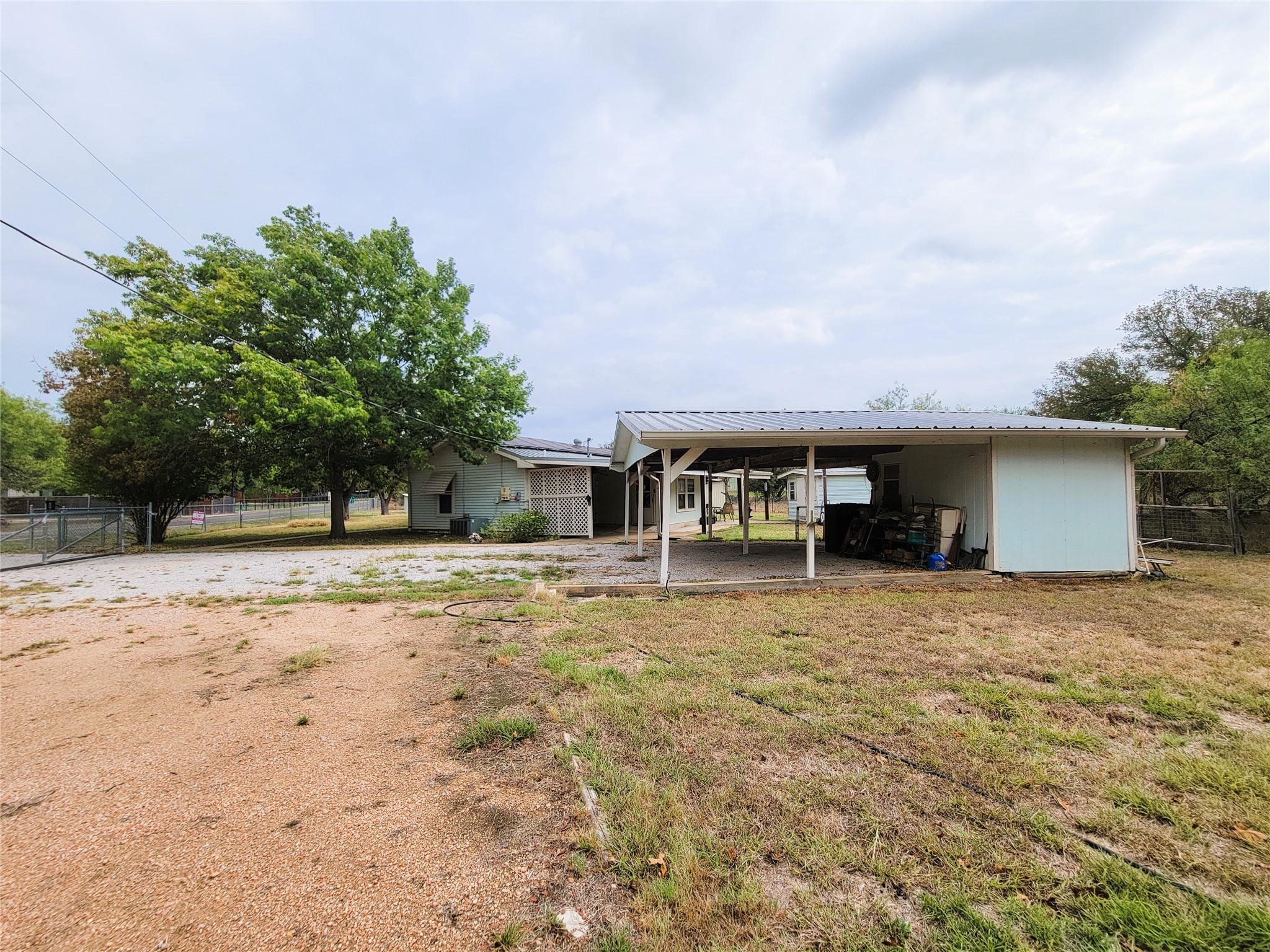 main property photo 15