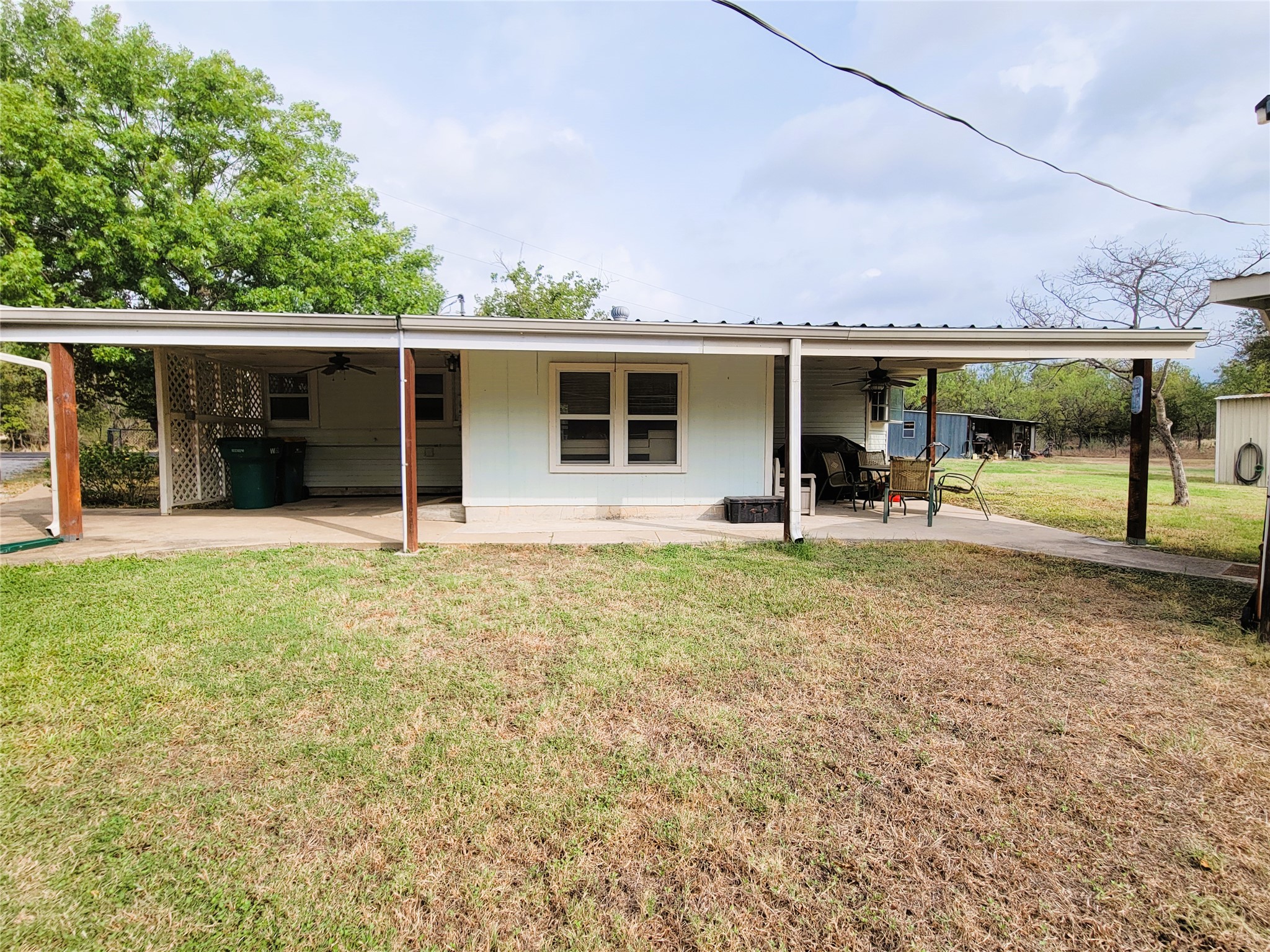 main property photo 3