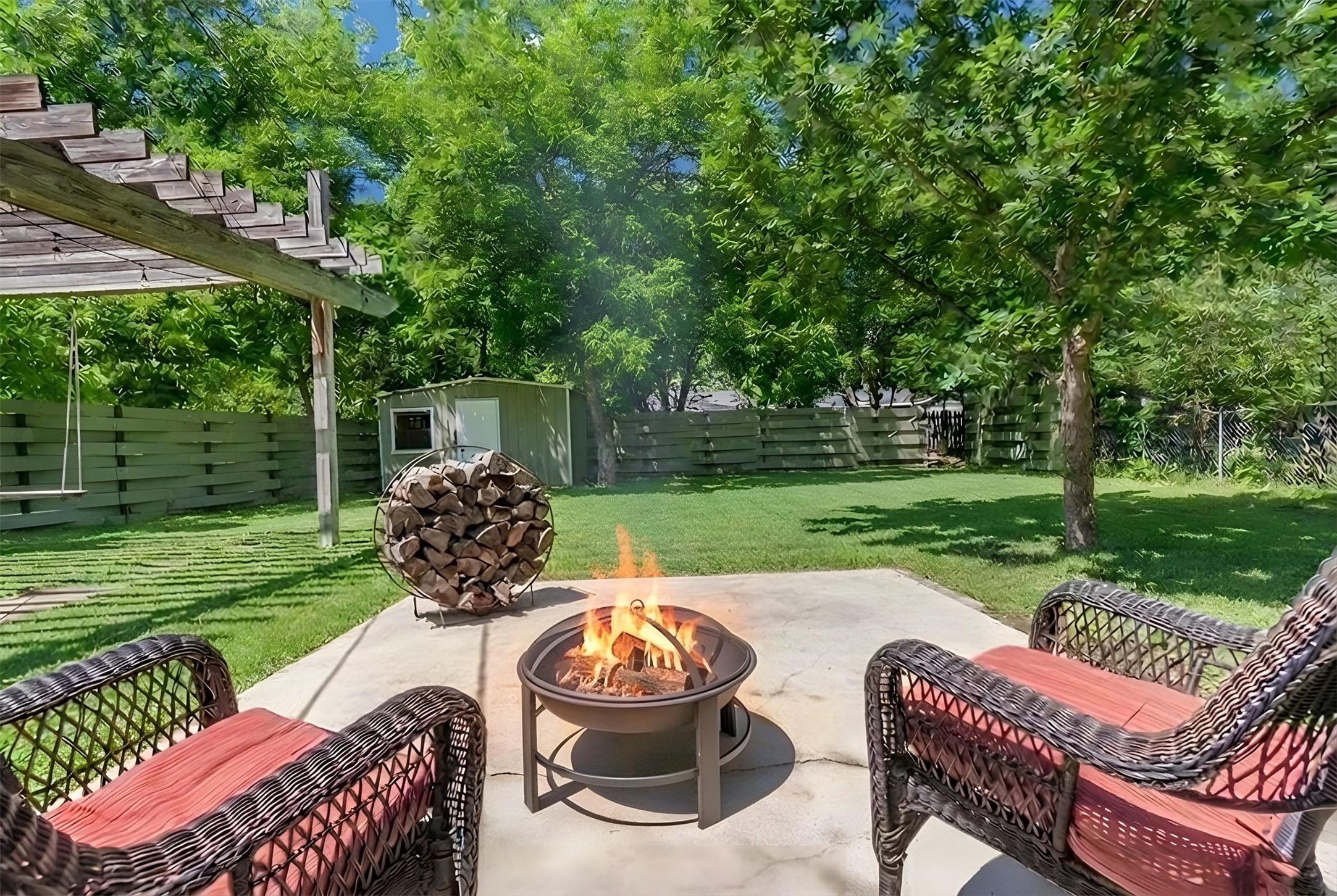 main property photo 36