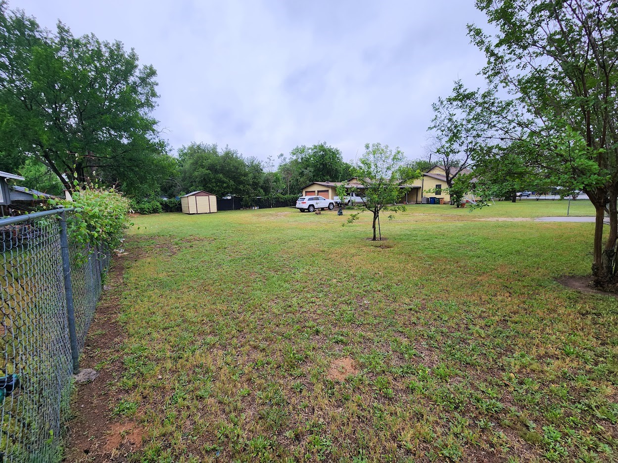 main property photo 13