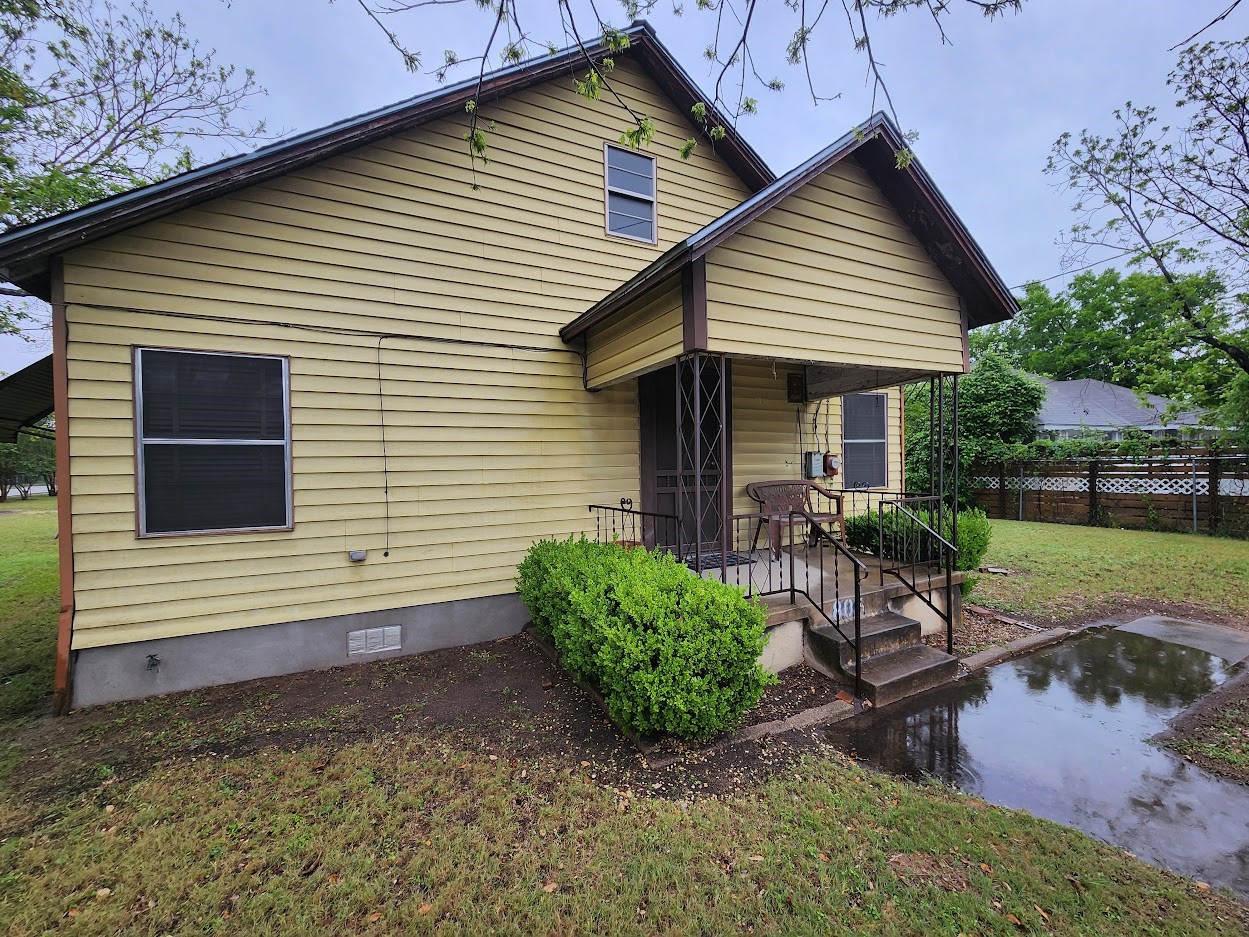 main property photo 2