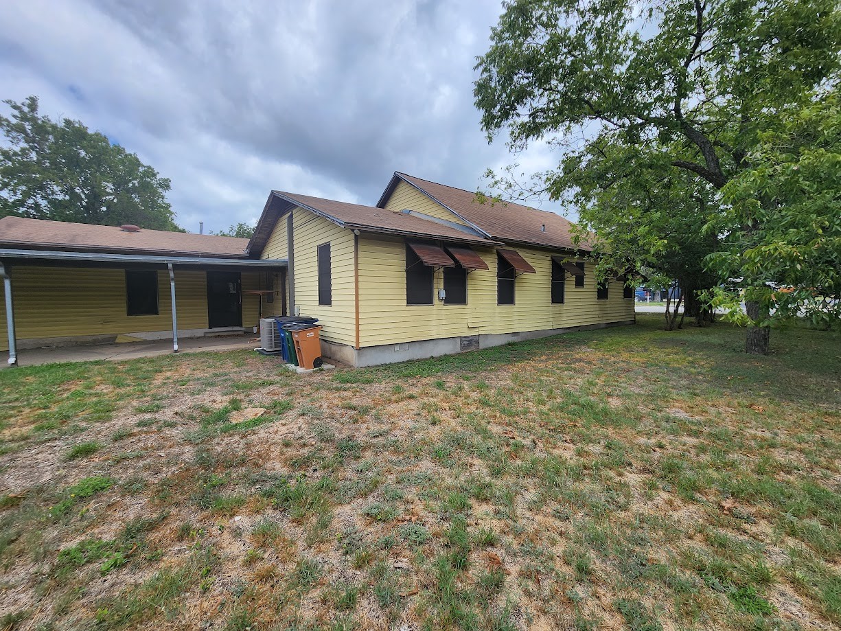 main property photo 7