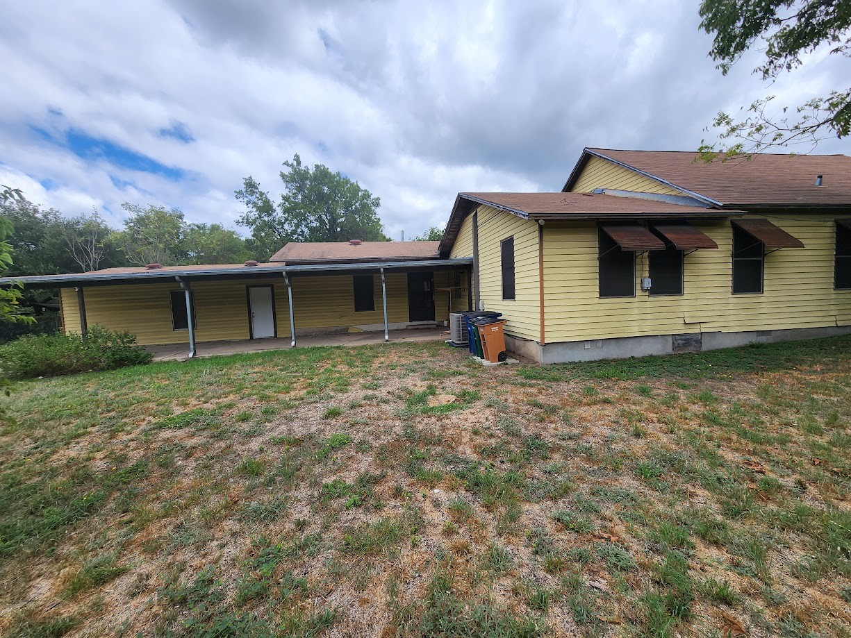 main property photo 8