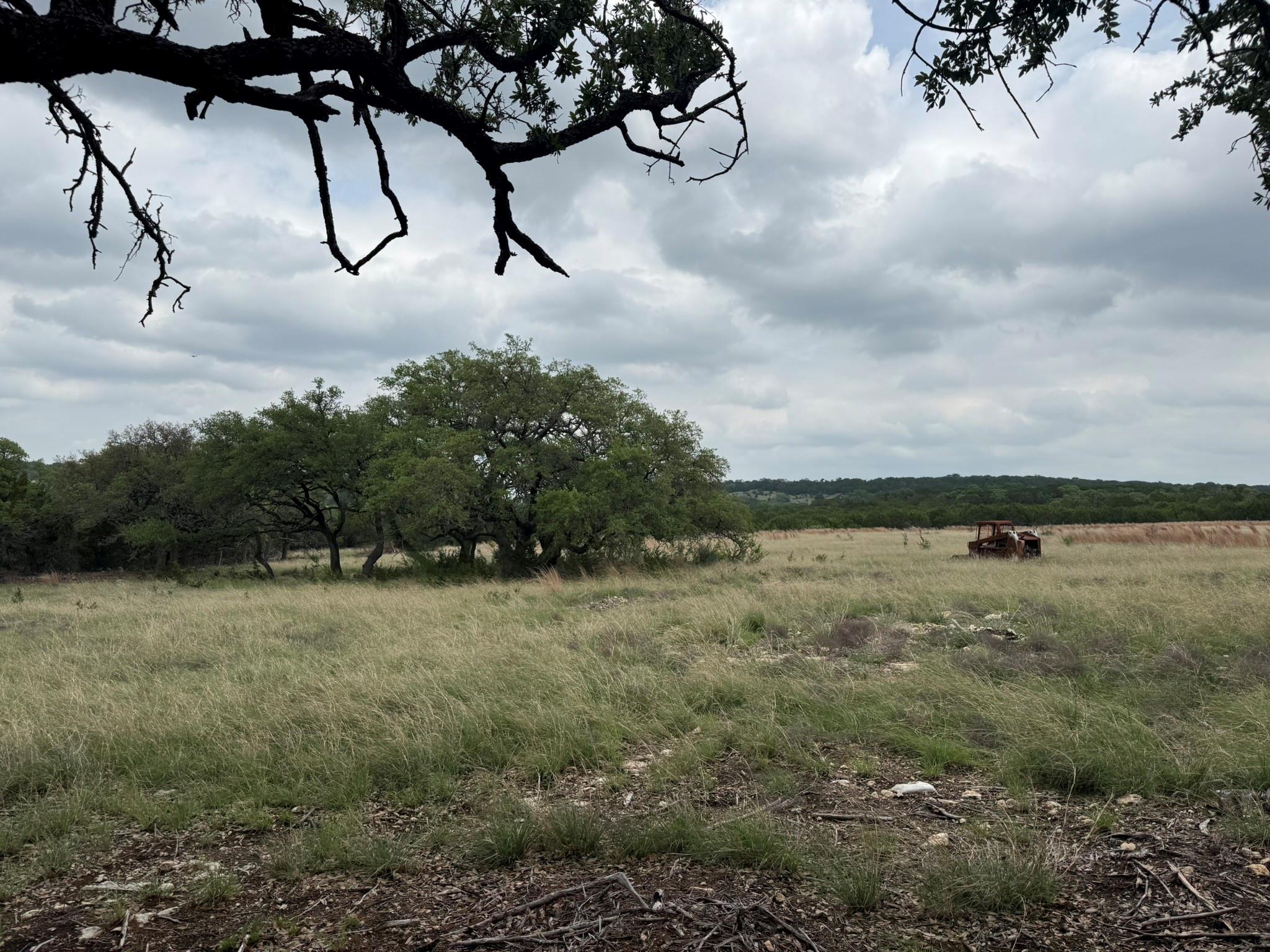 main property photo 10