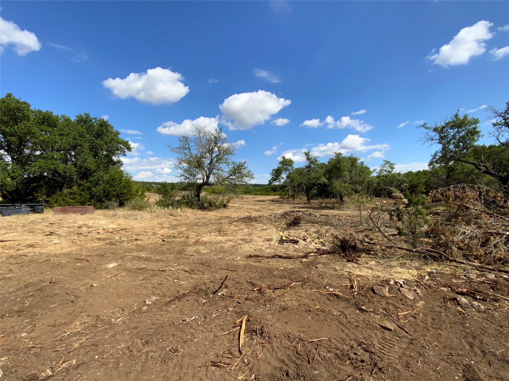 main property photo 13