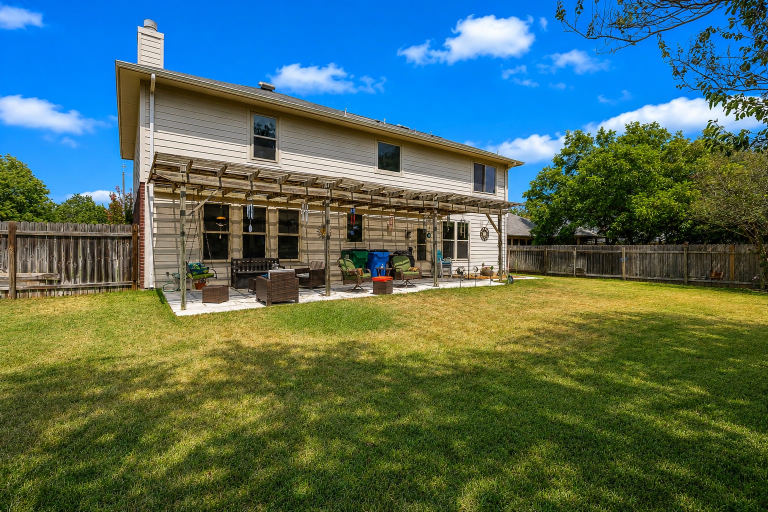 main property photo 27