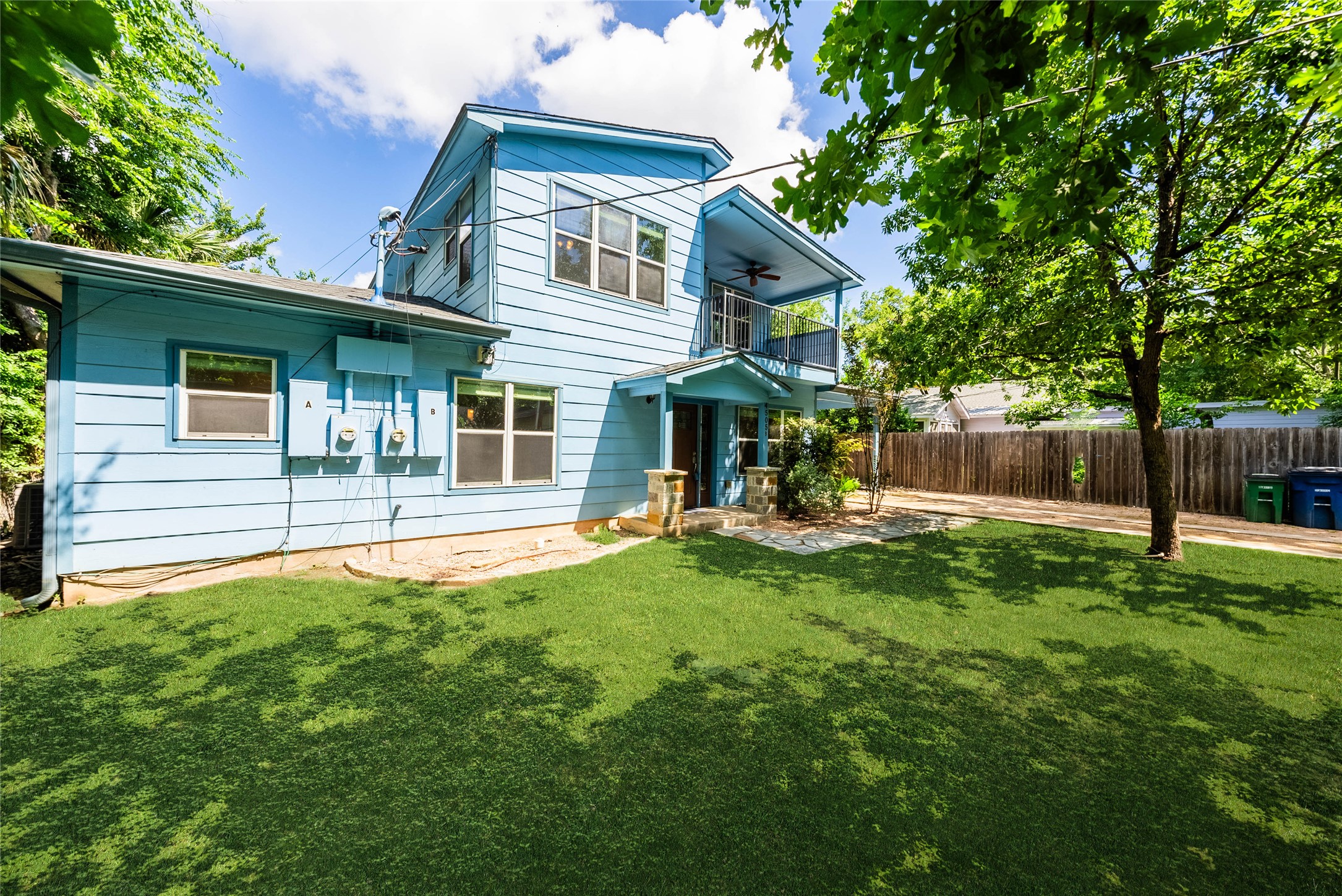 main property photo 36