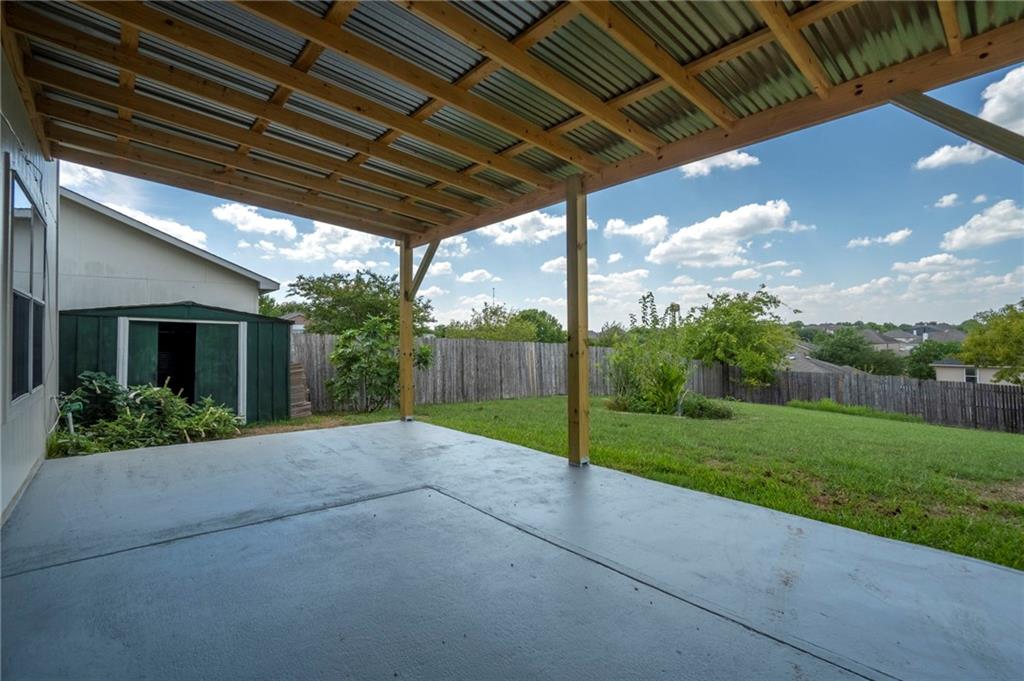 main property photo 23