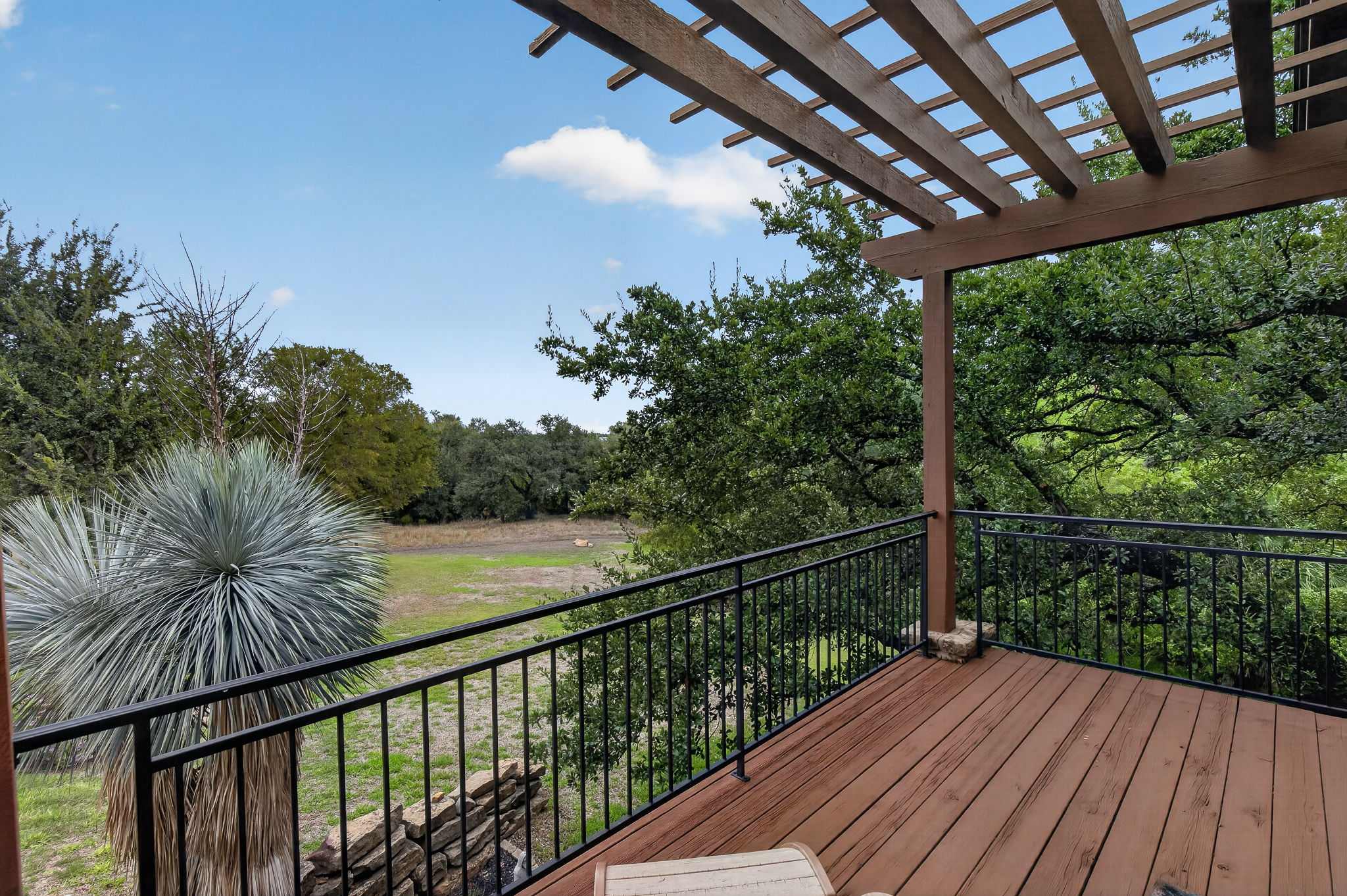 main property photo 29