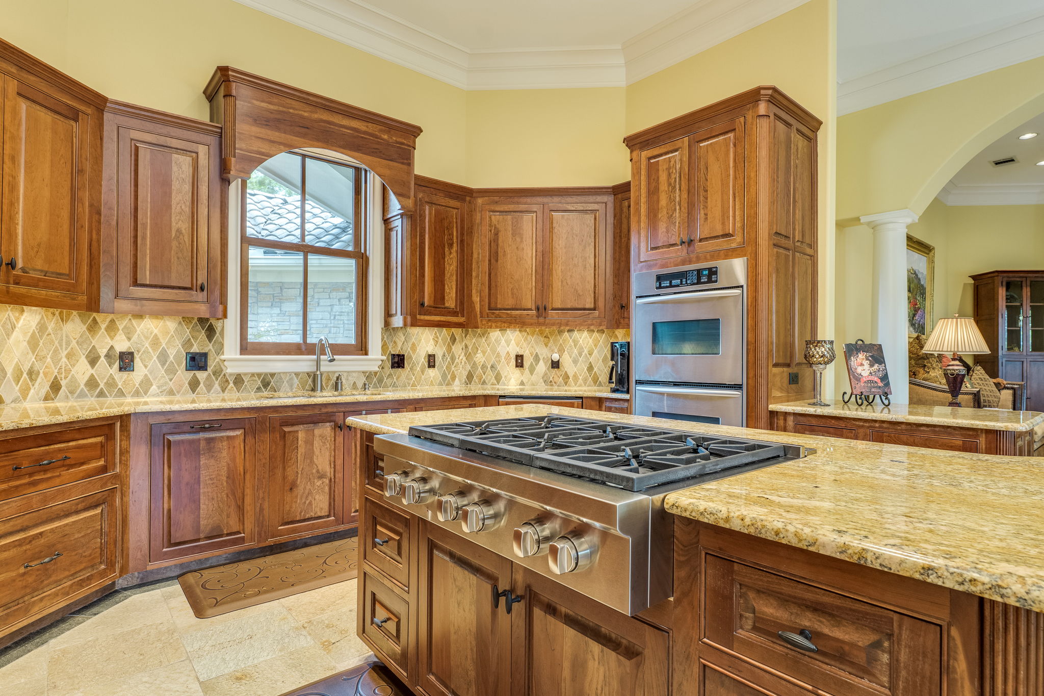 main property photo 15