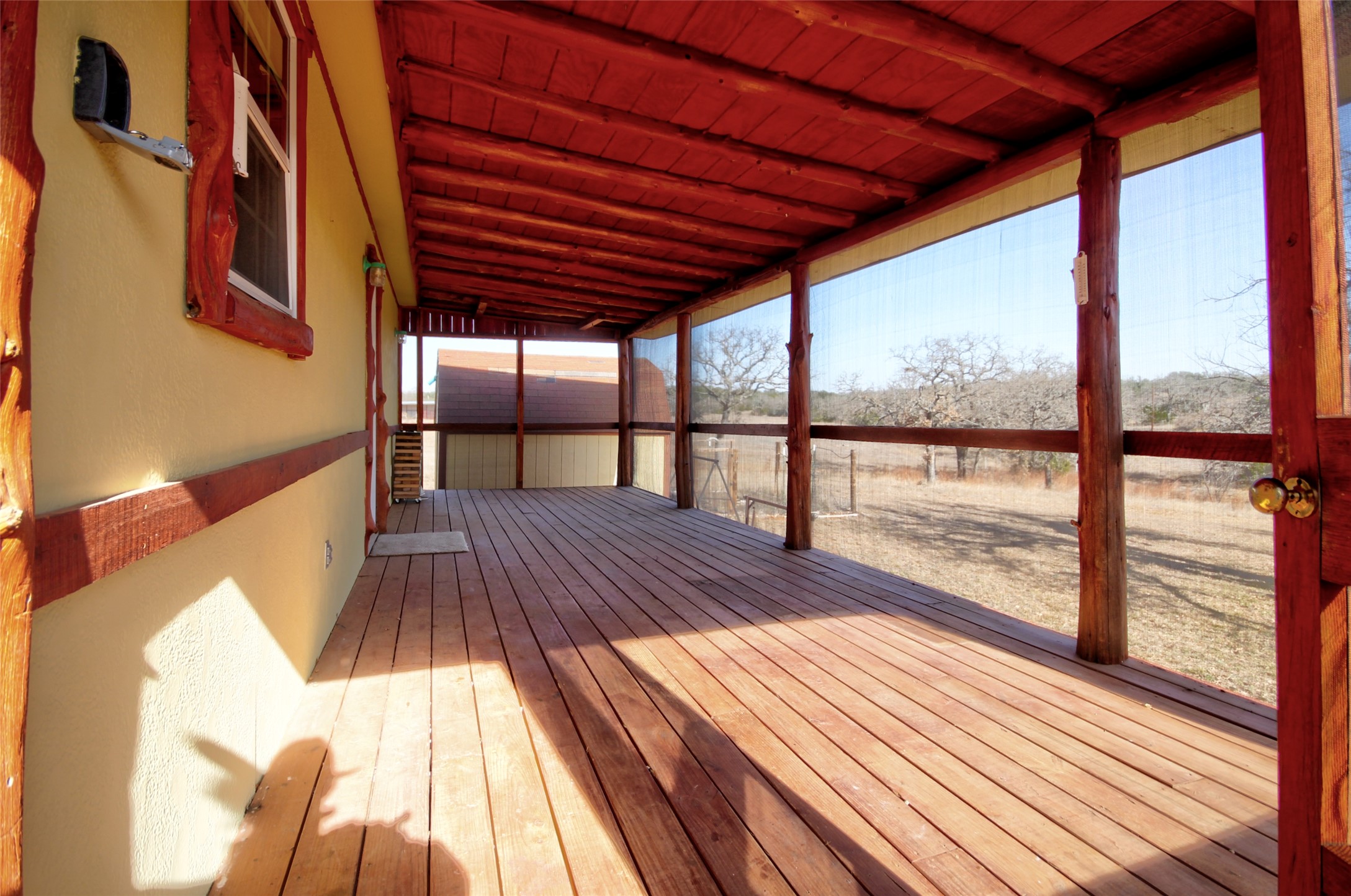 main property photo 23