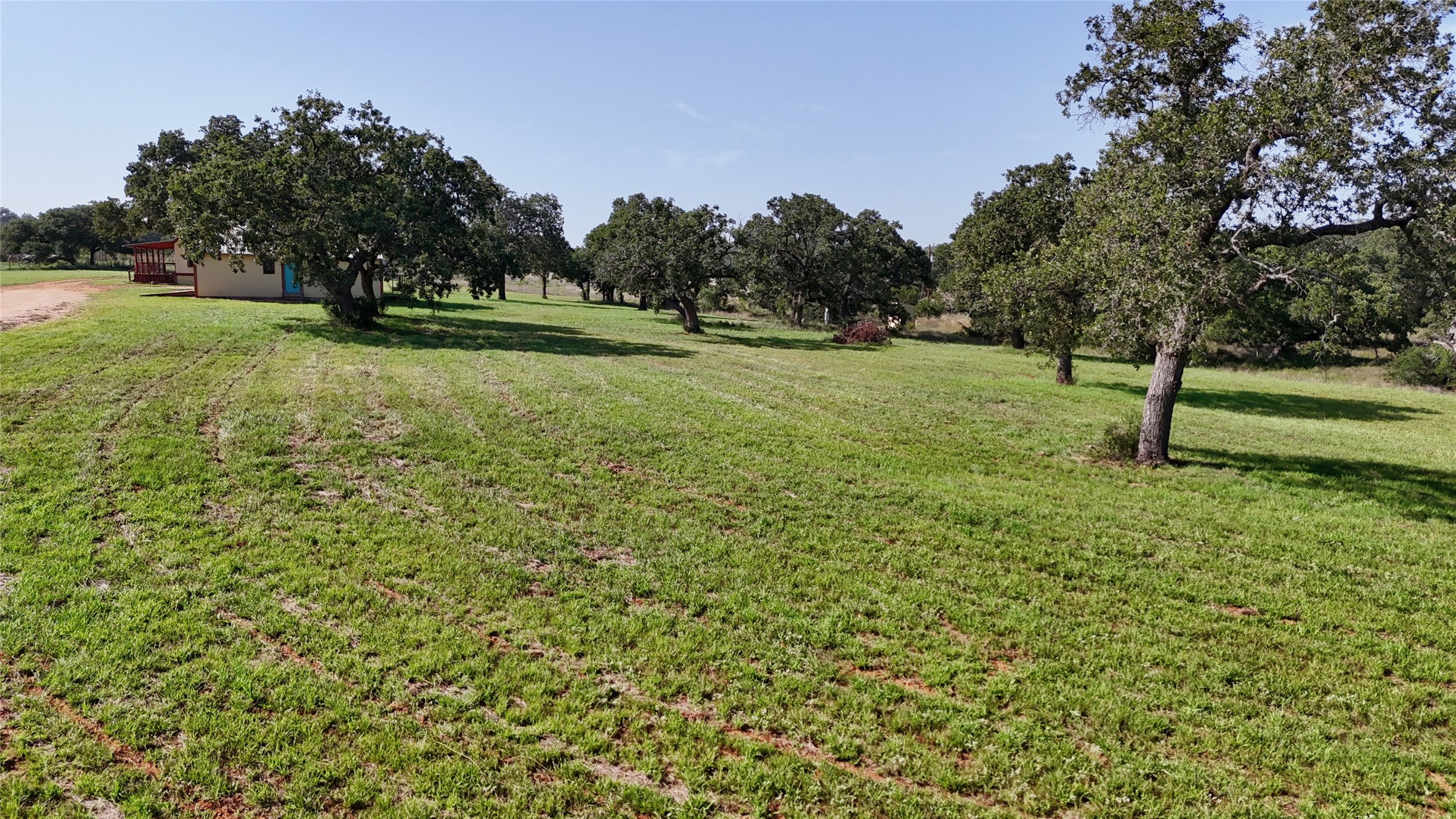 main property photo 33