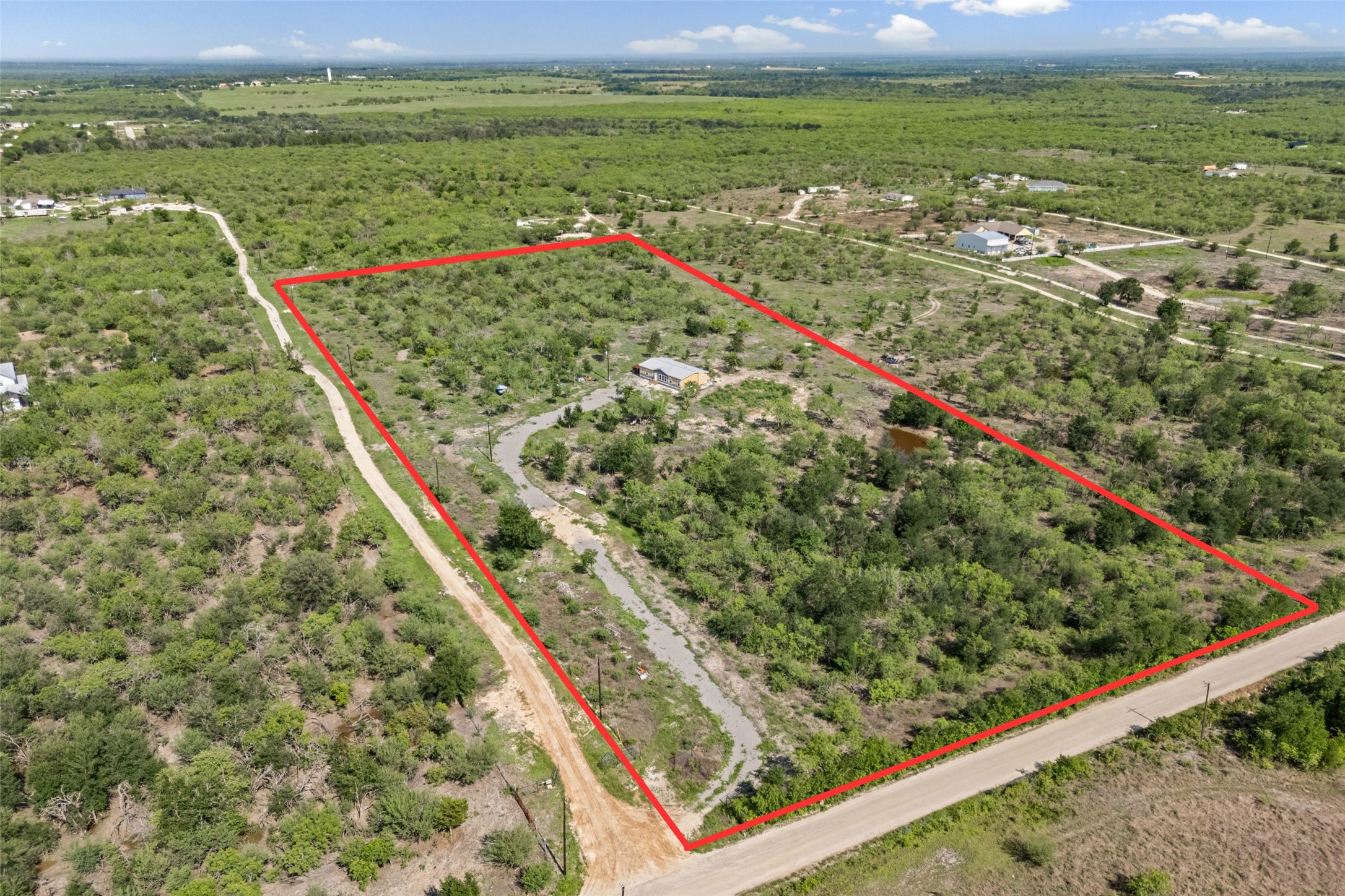 main property photo 2