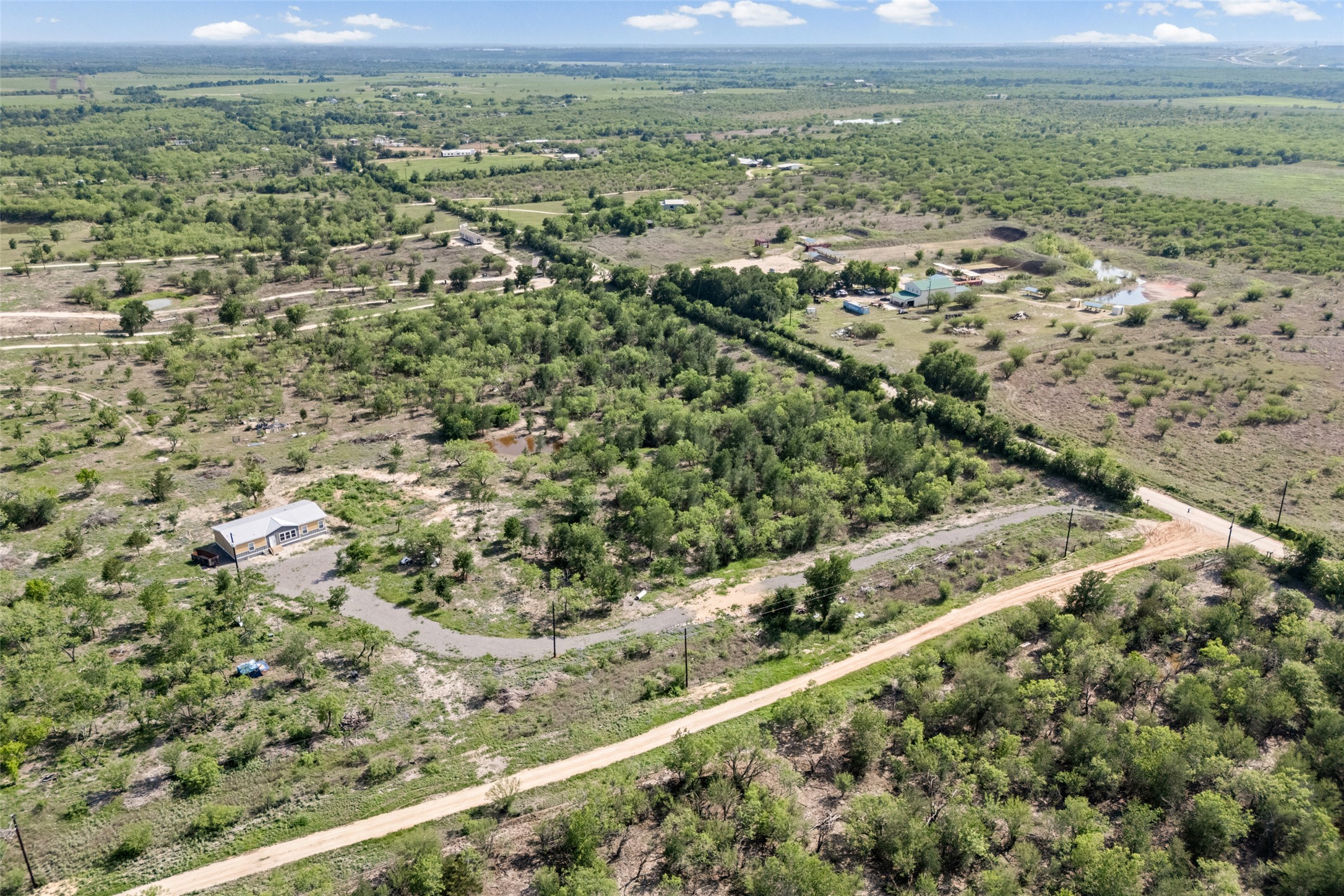 main property photo 29