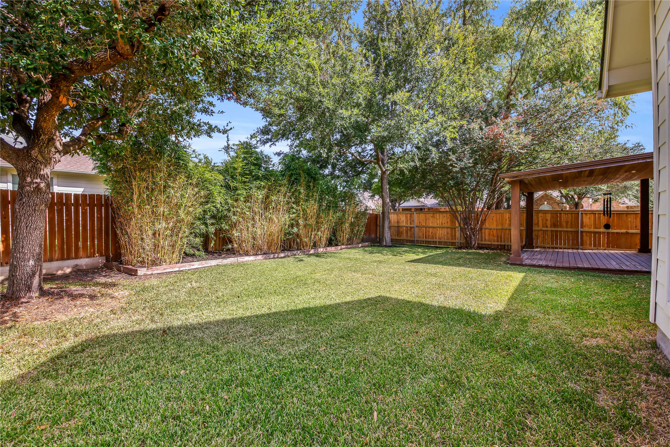 main property photo 19
