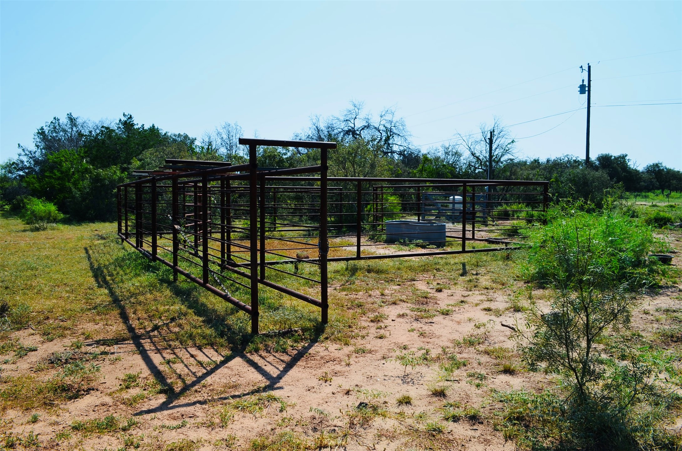main property photo 22