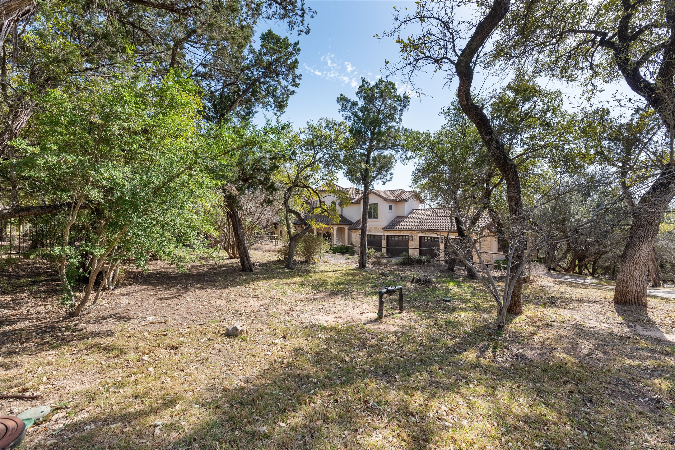 main property photo 38