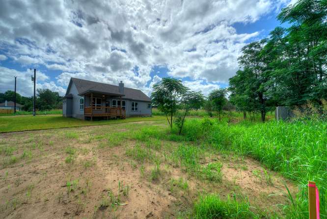 main property photo 31