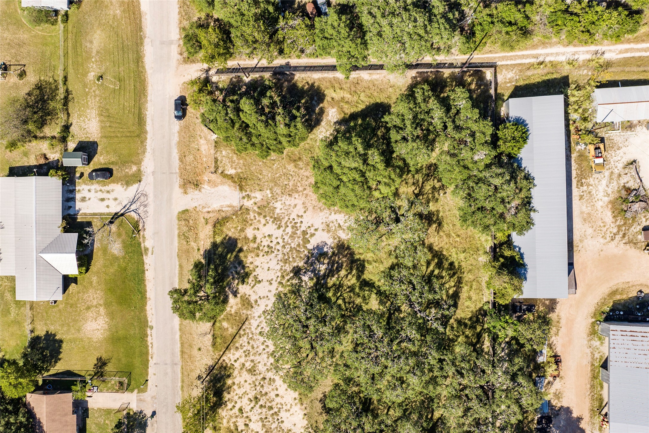 main property photo 7