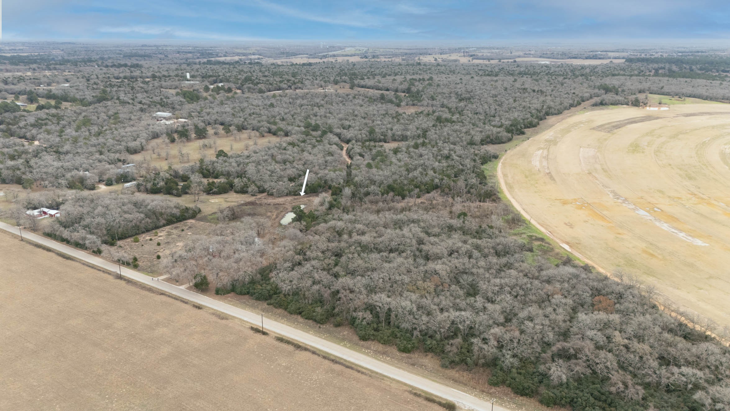 main property photo 10