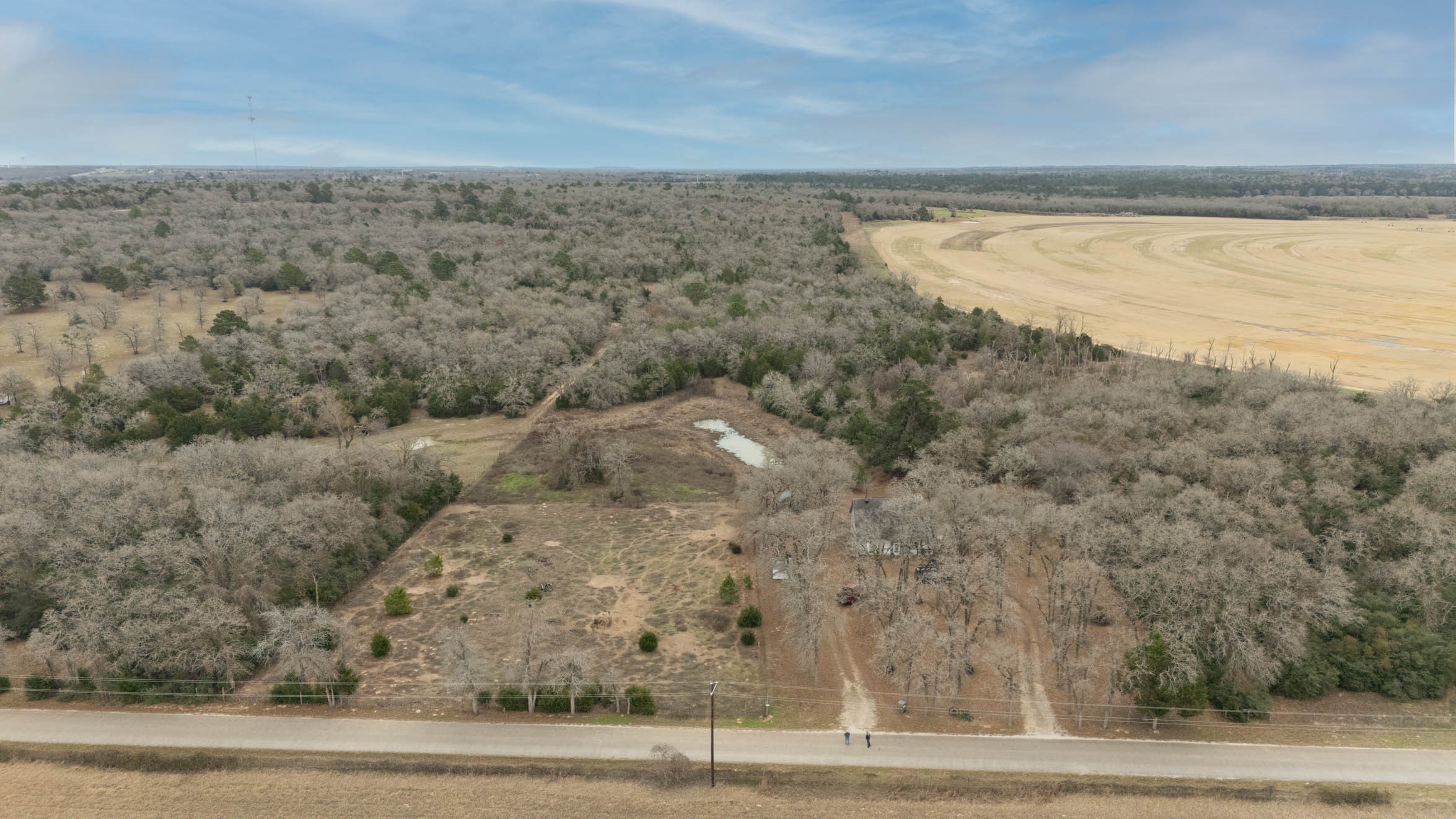 main property photo 9