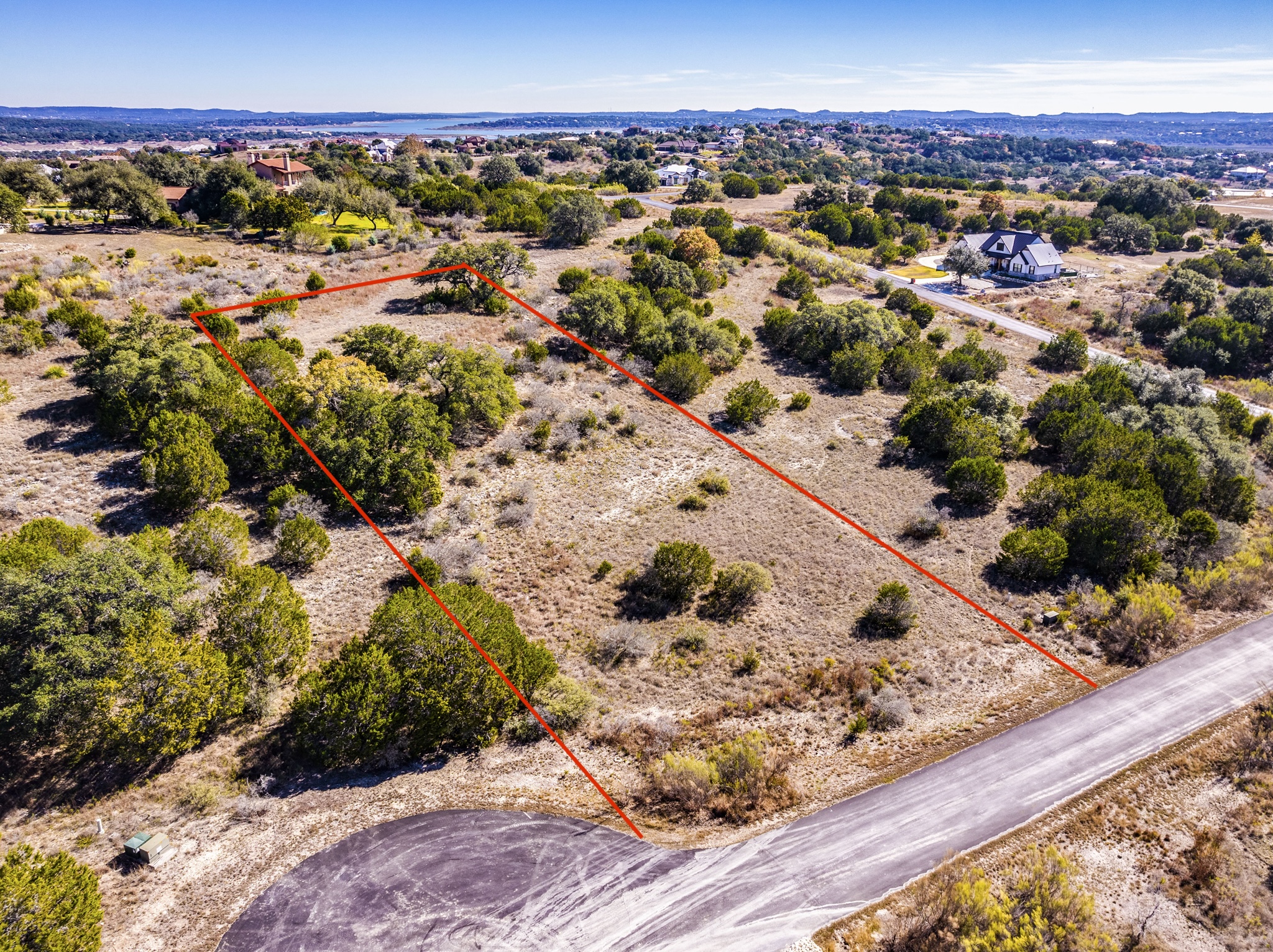 main property photo 10