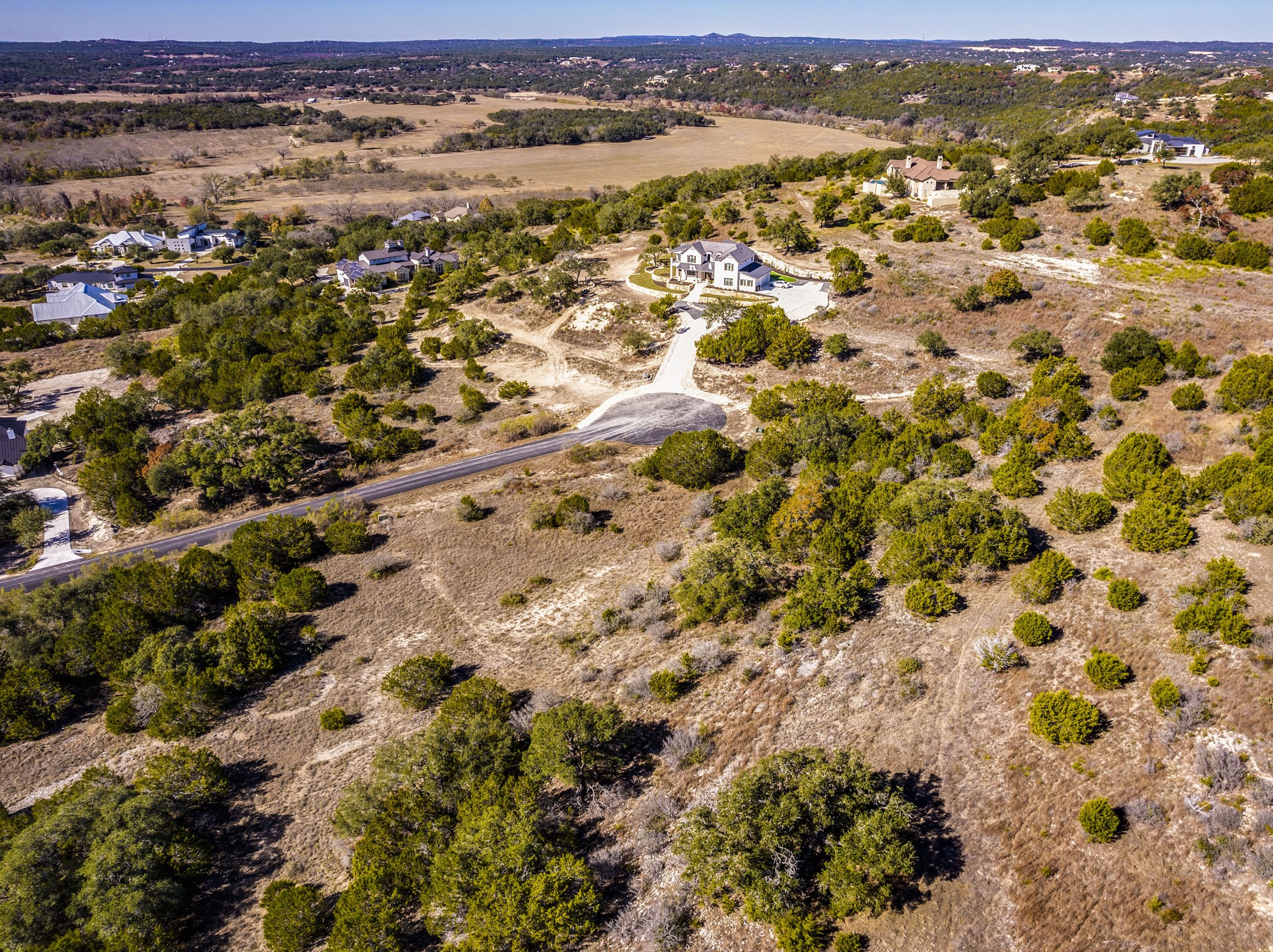 main property photo 13