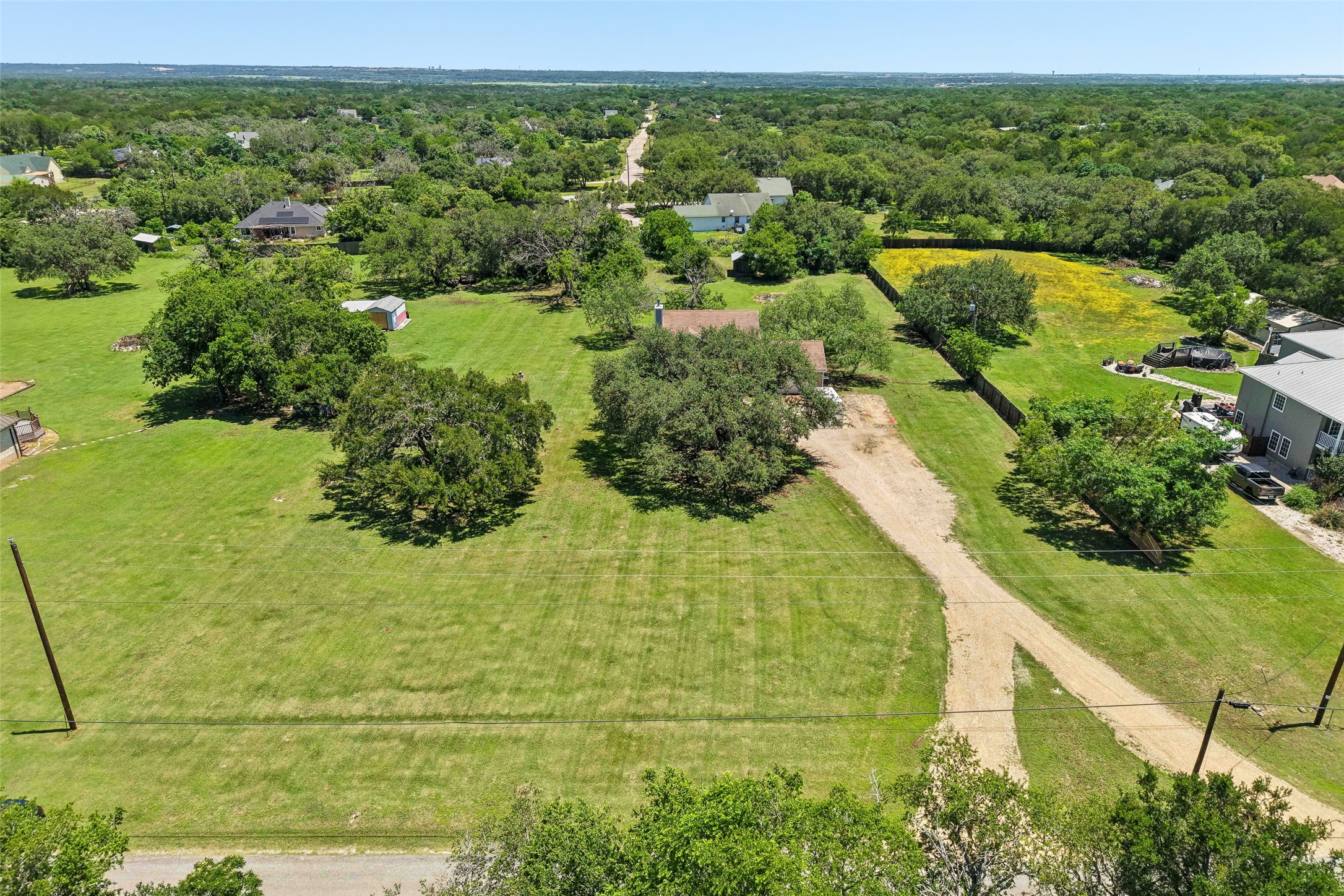 main property photo 36