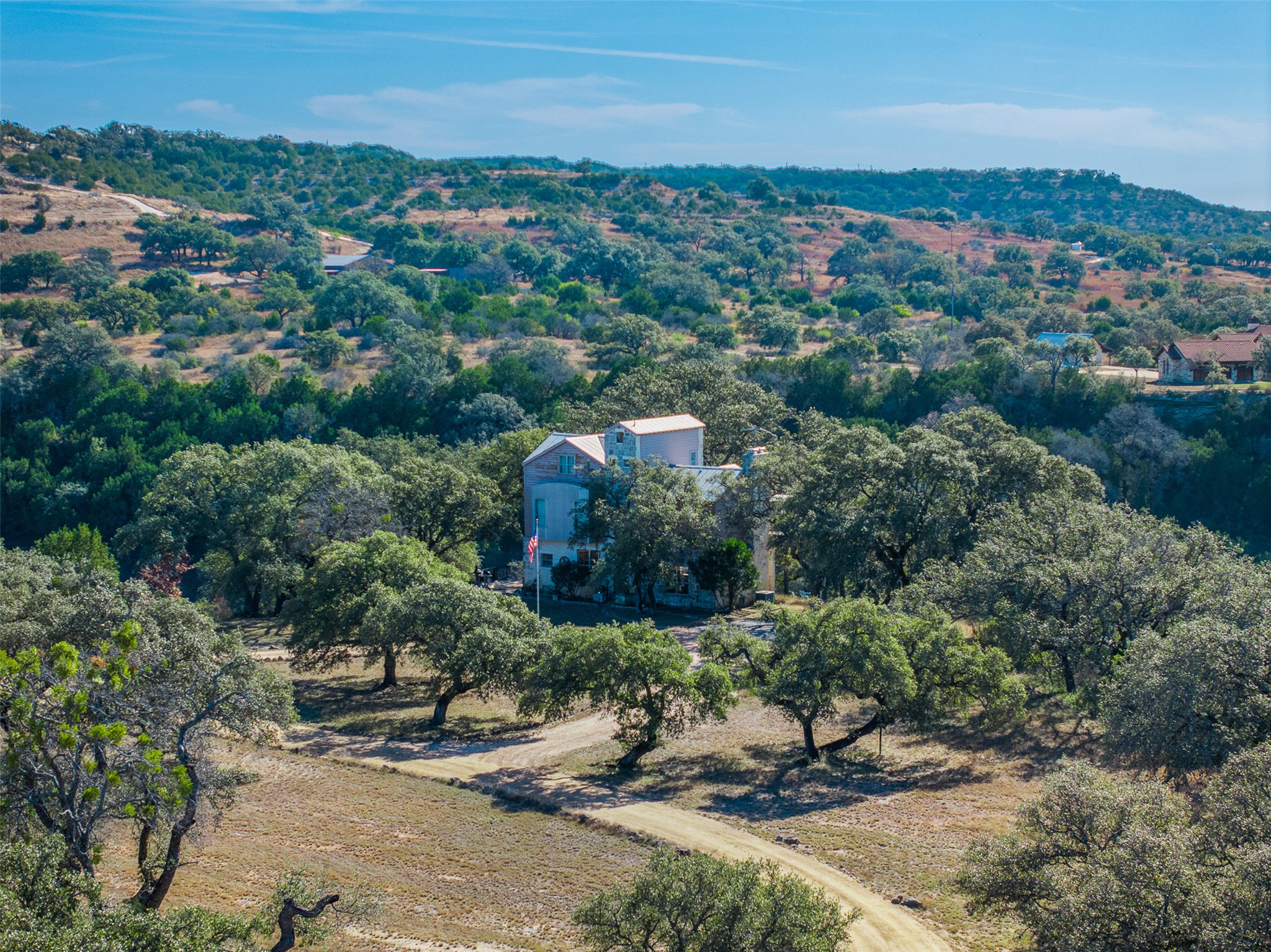 main property photo 16