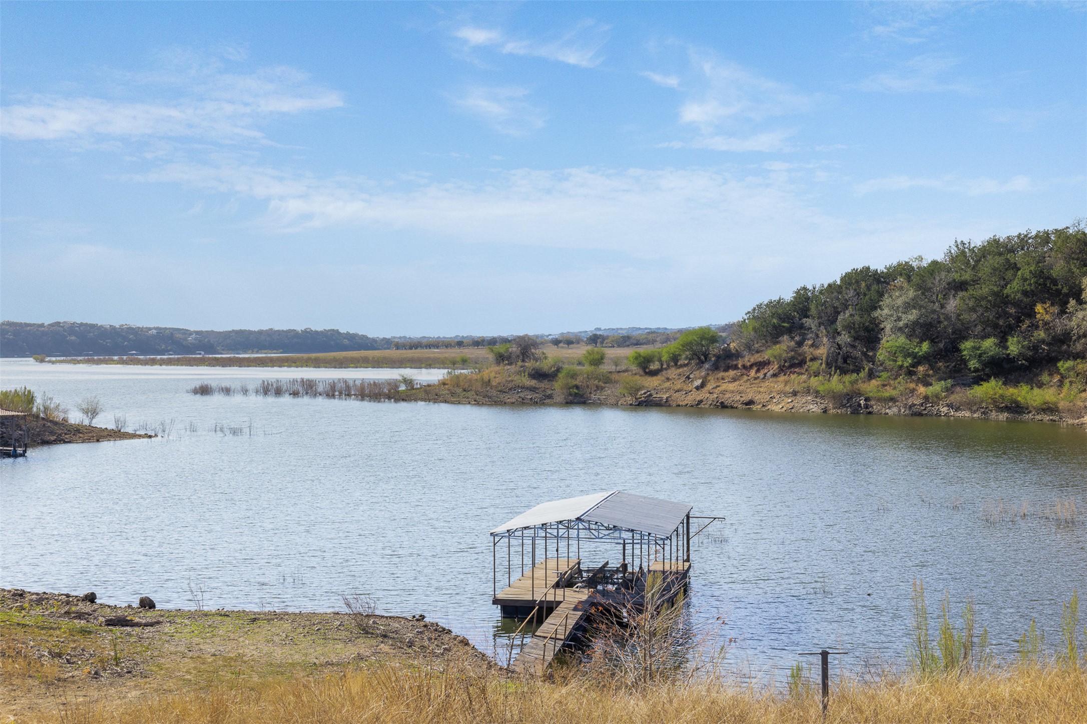 main property photo 26