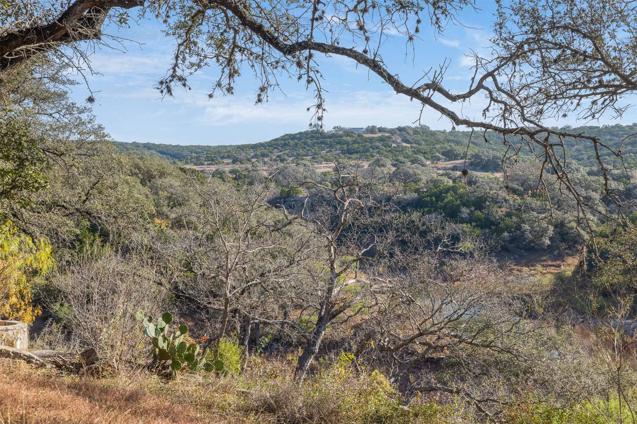 main property photo 27