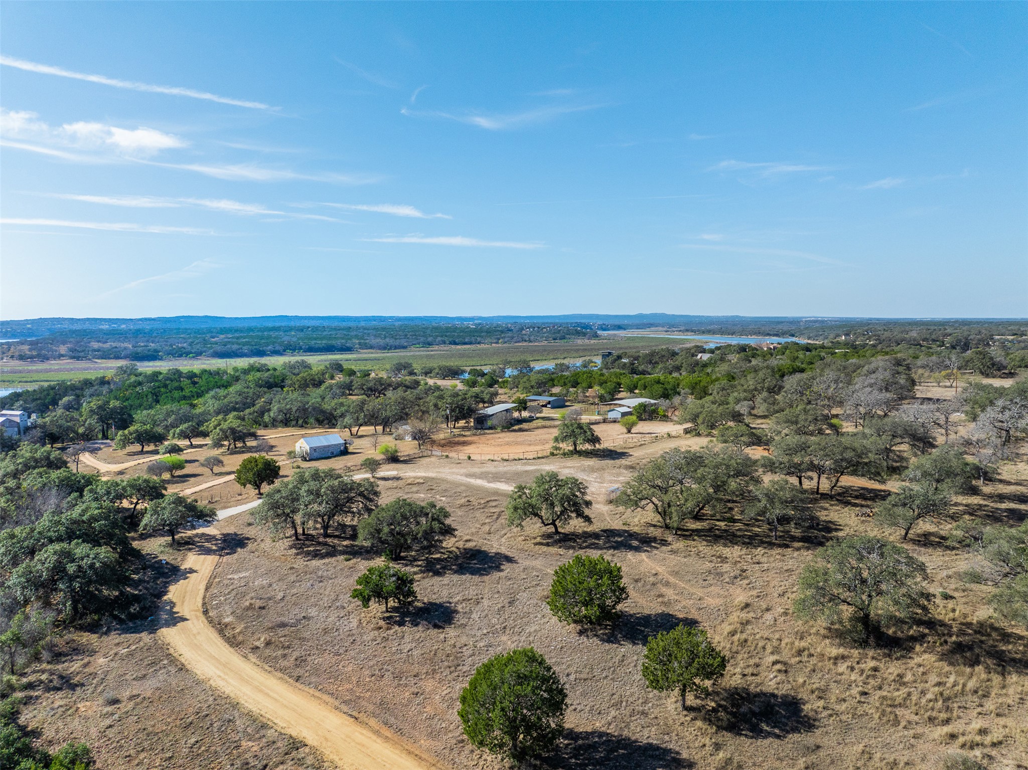 main property photo 37