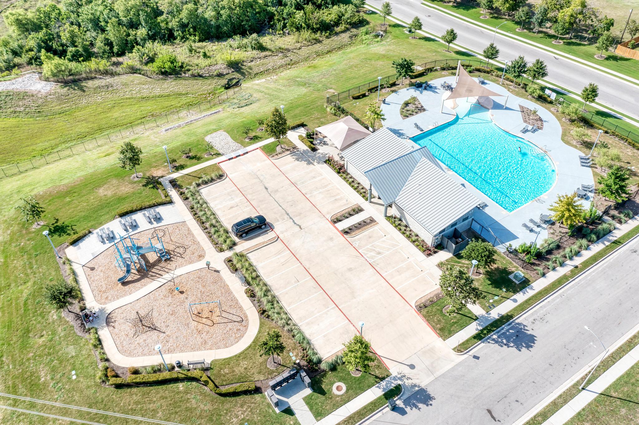 main property photo 38
