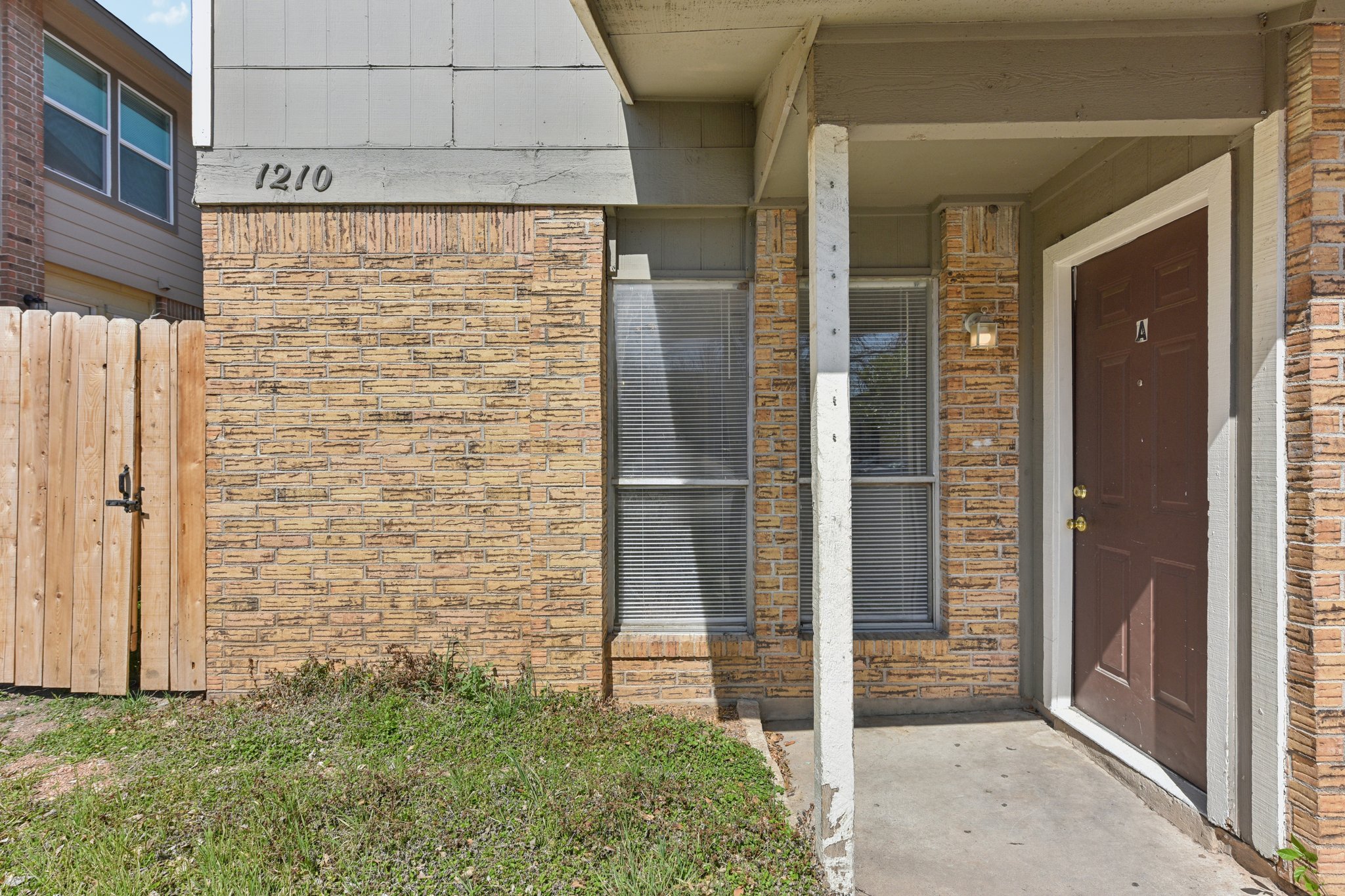main property photo 10