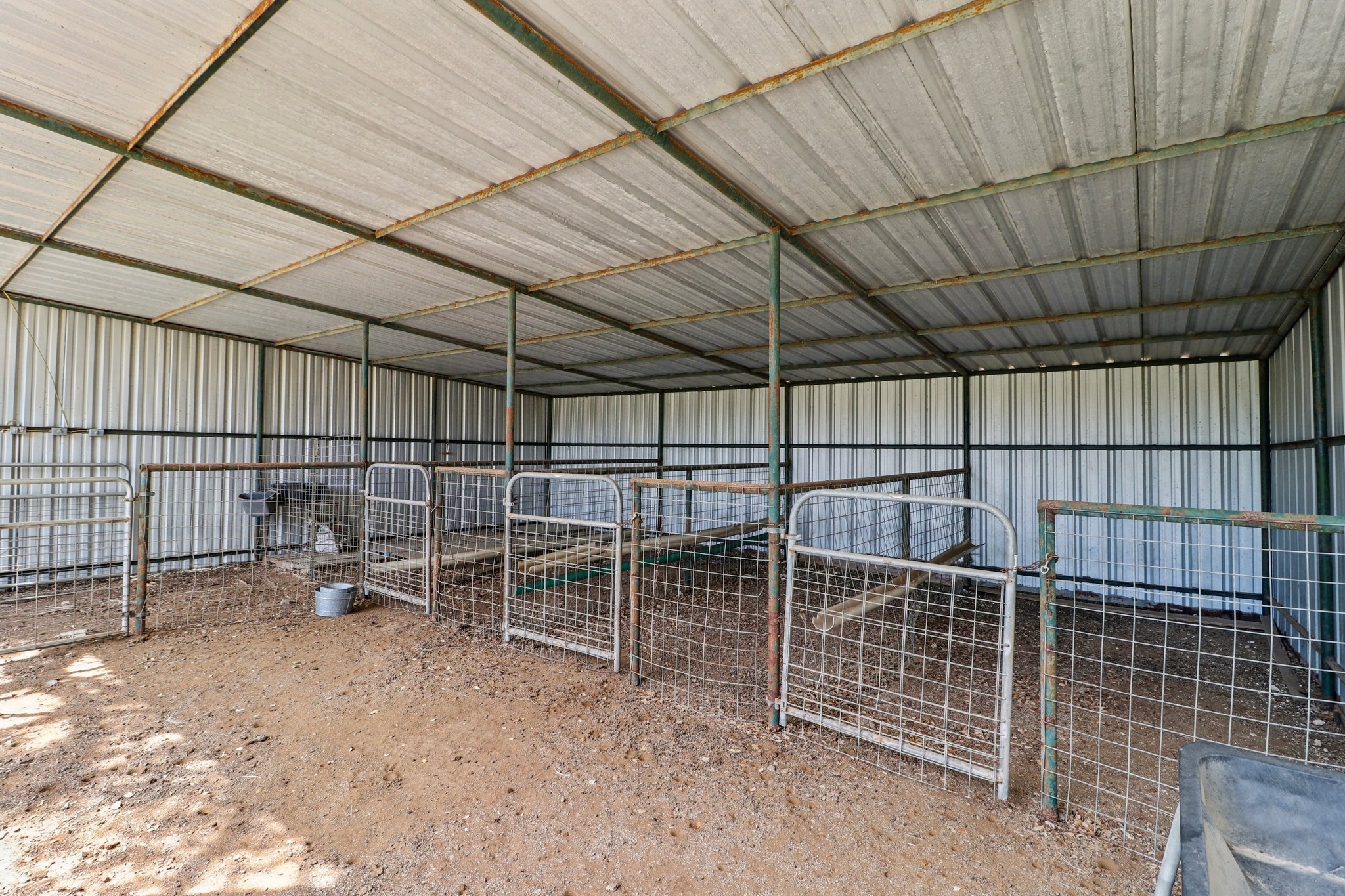 main property photo 26