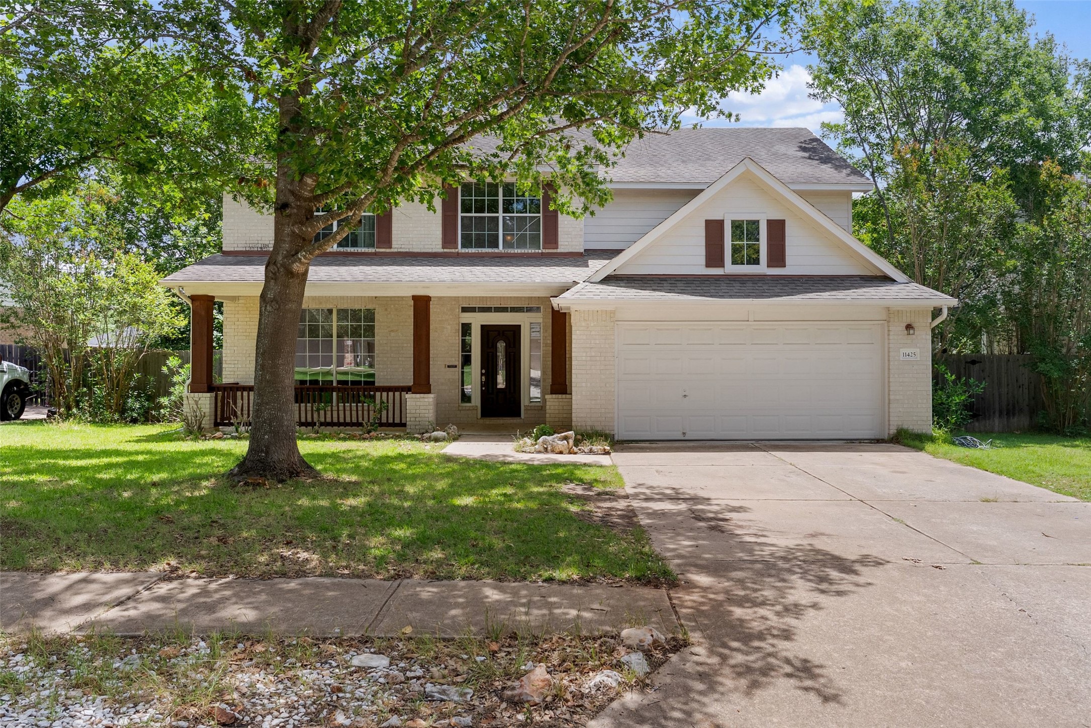 main property photo 3