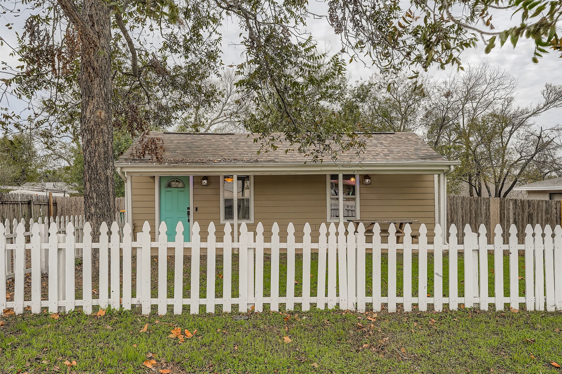 main property photo 7