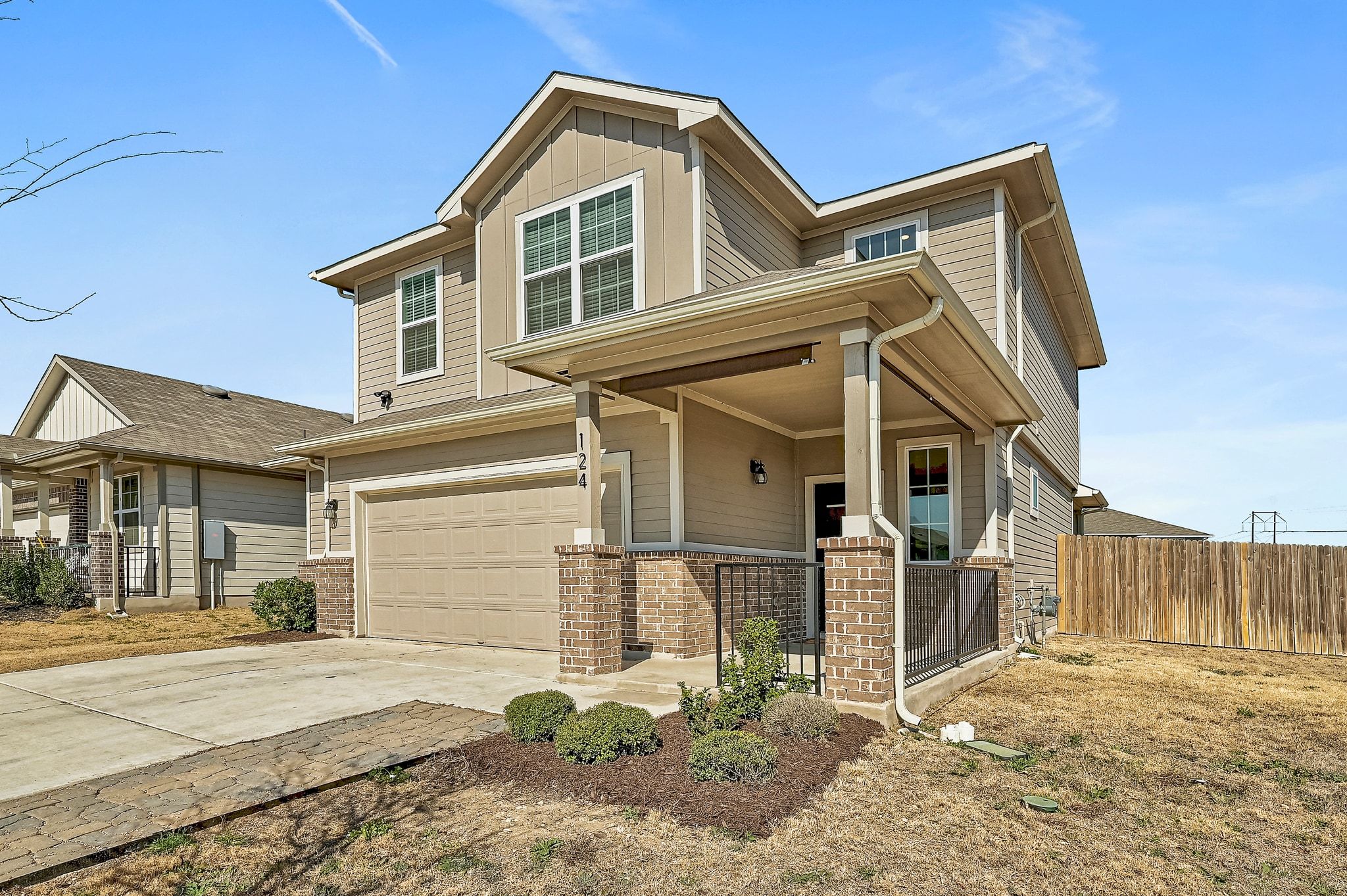 main property photo 2