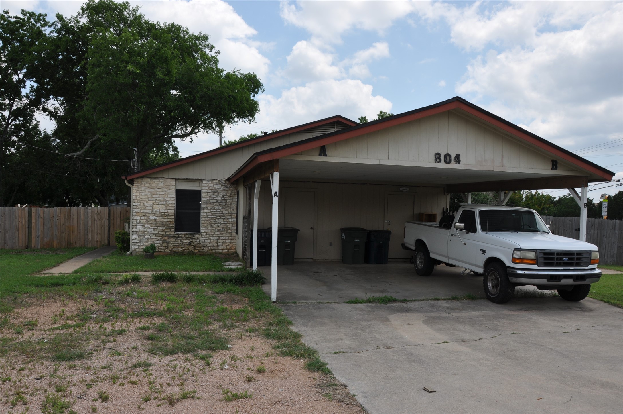 main property photo 2