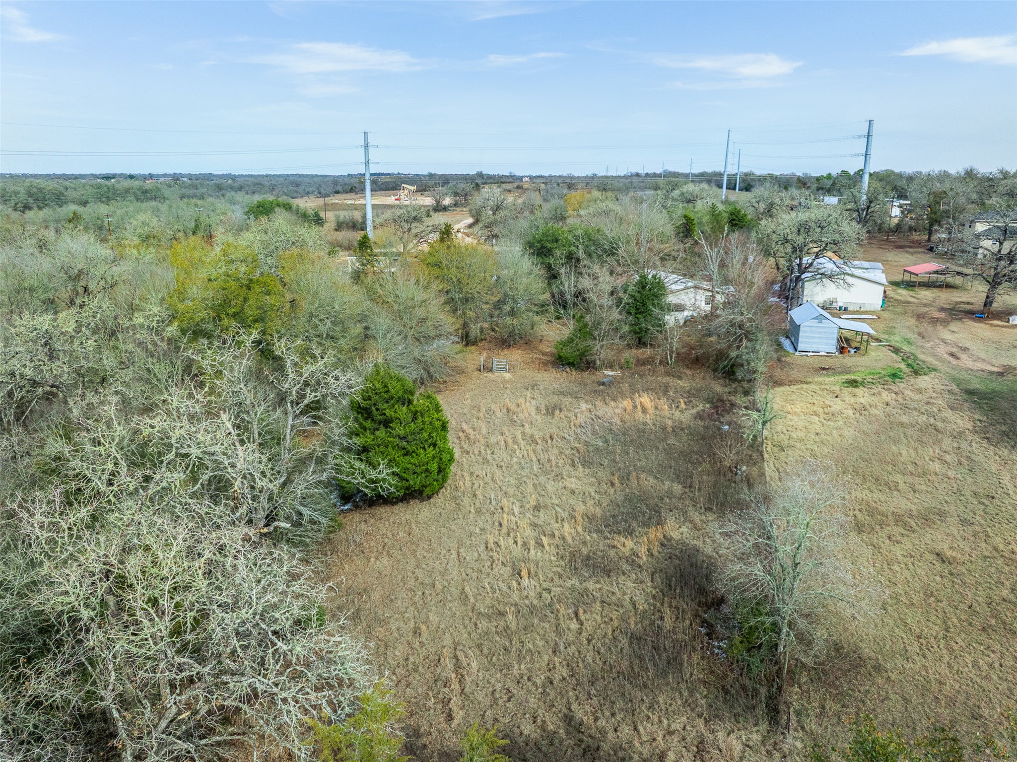 main property photo 23