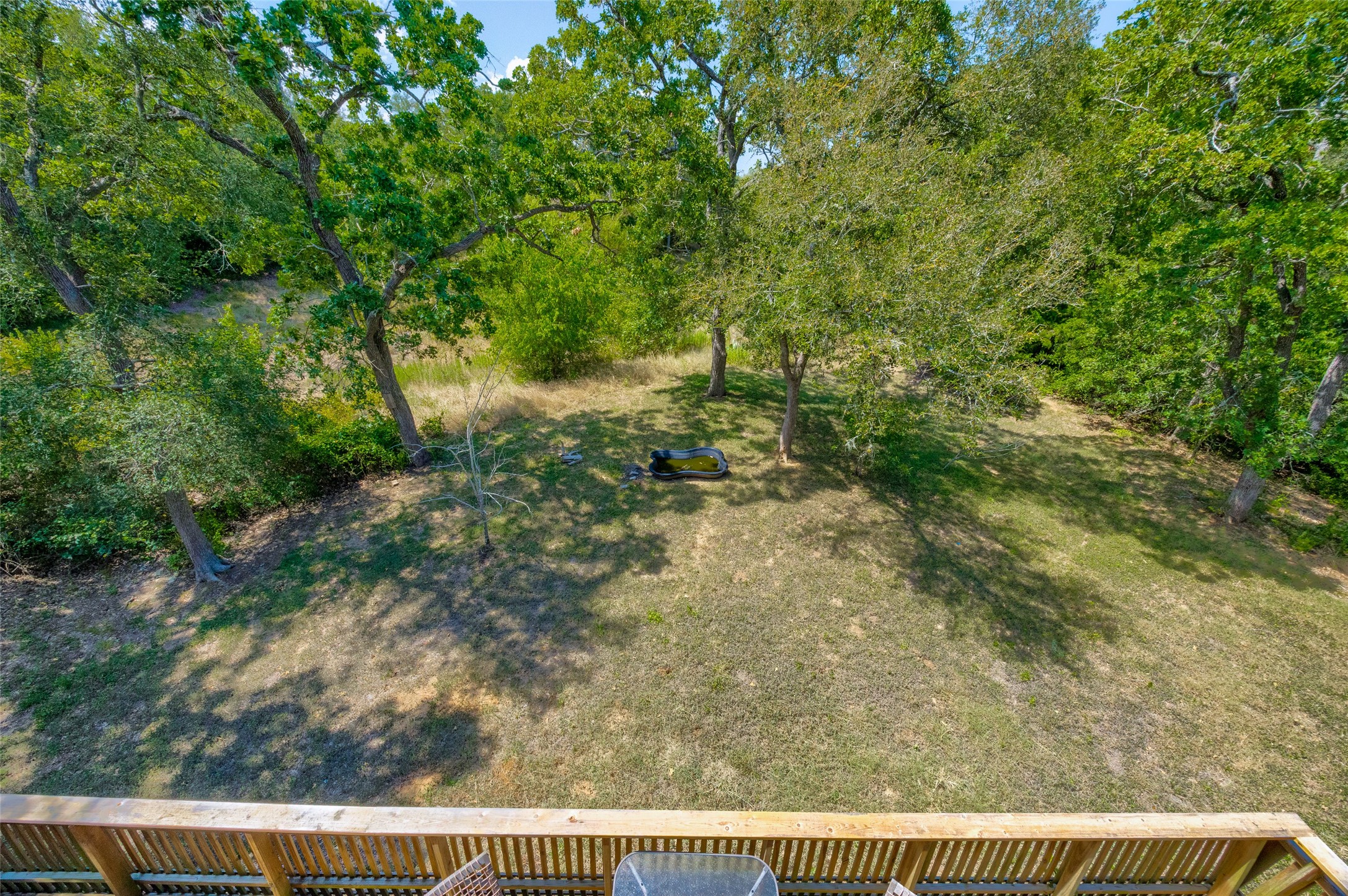 main property photo 16