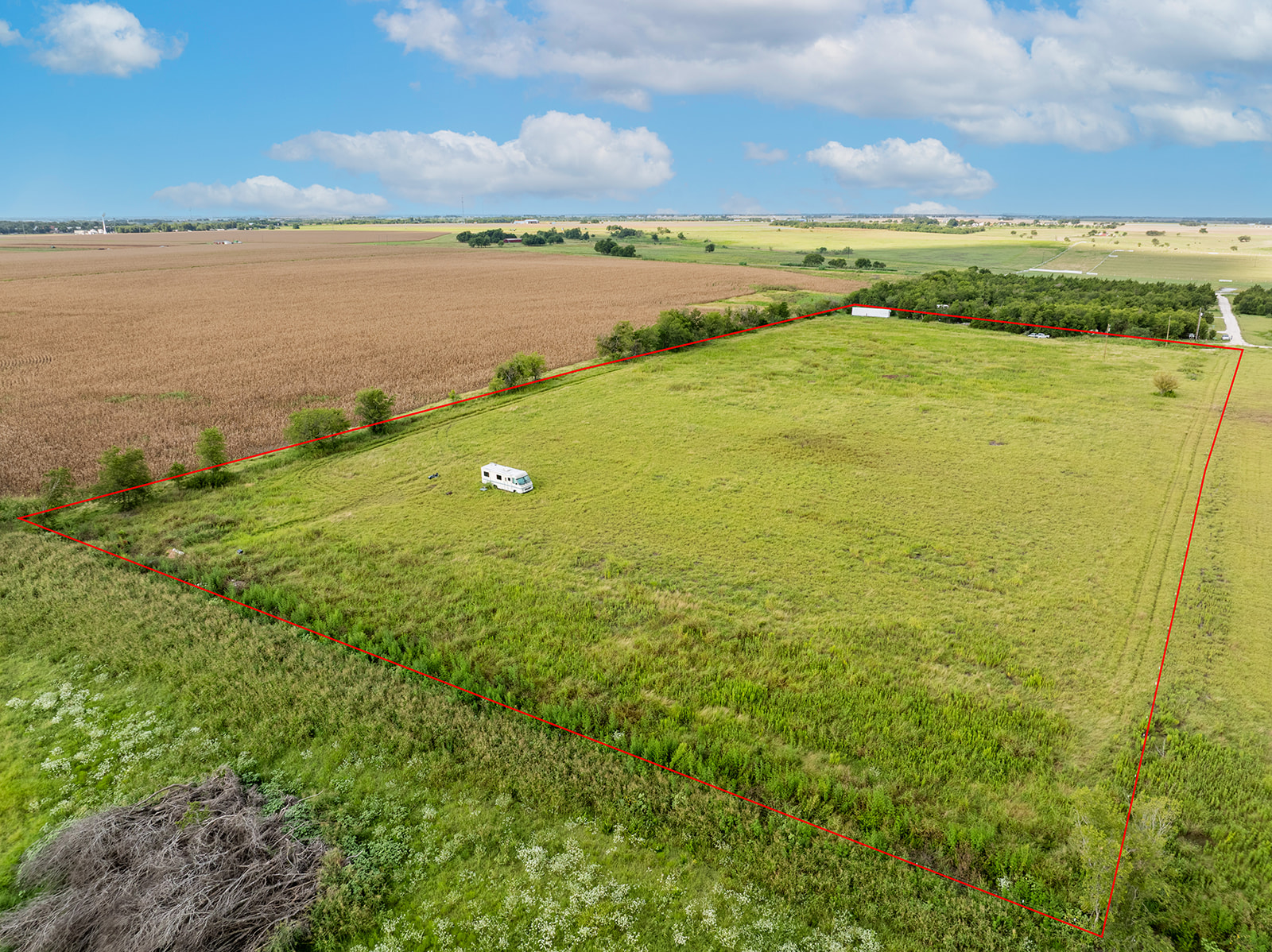 main property photo 14