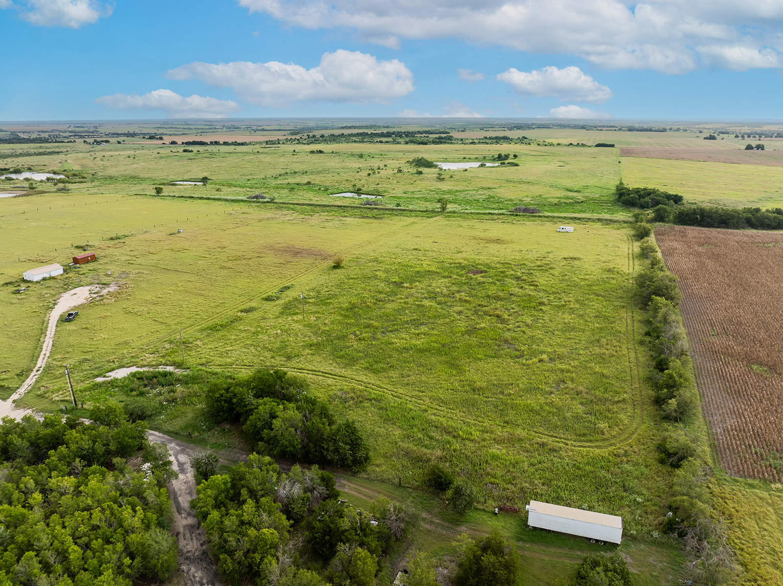 main property photo 8