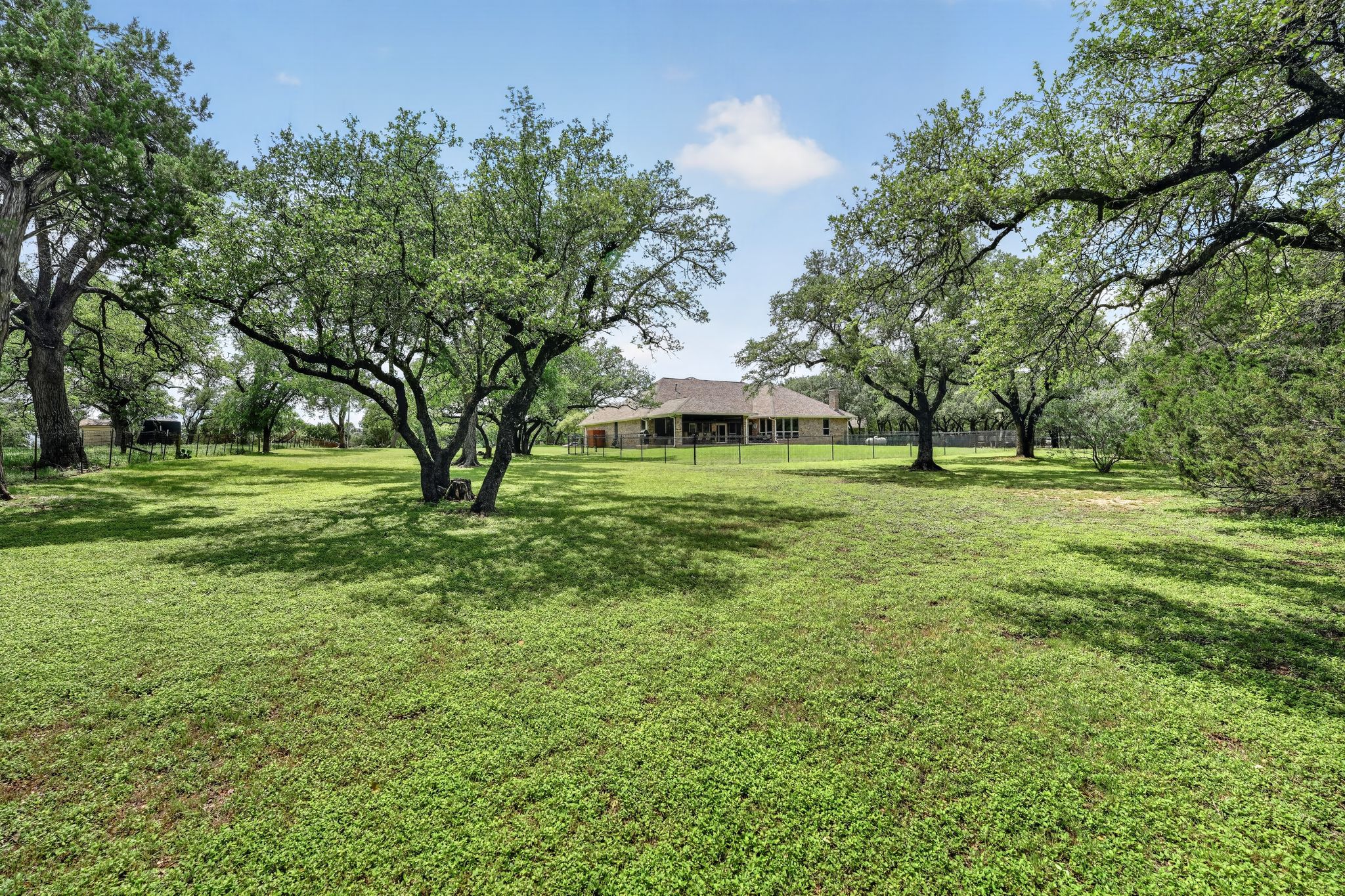 main property photo 37