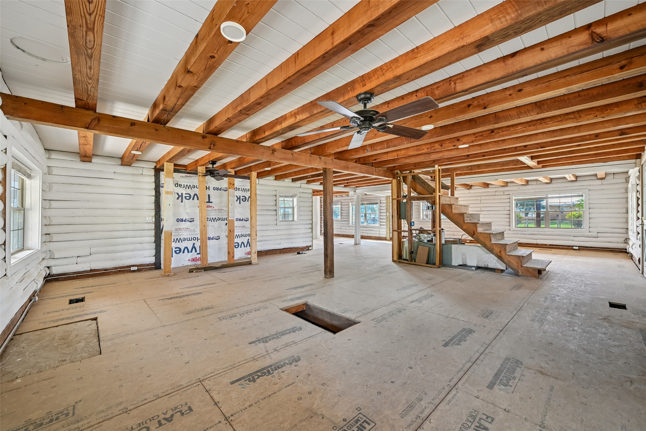 main property photo 27